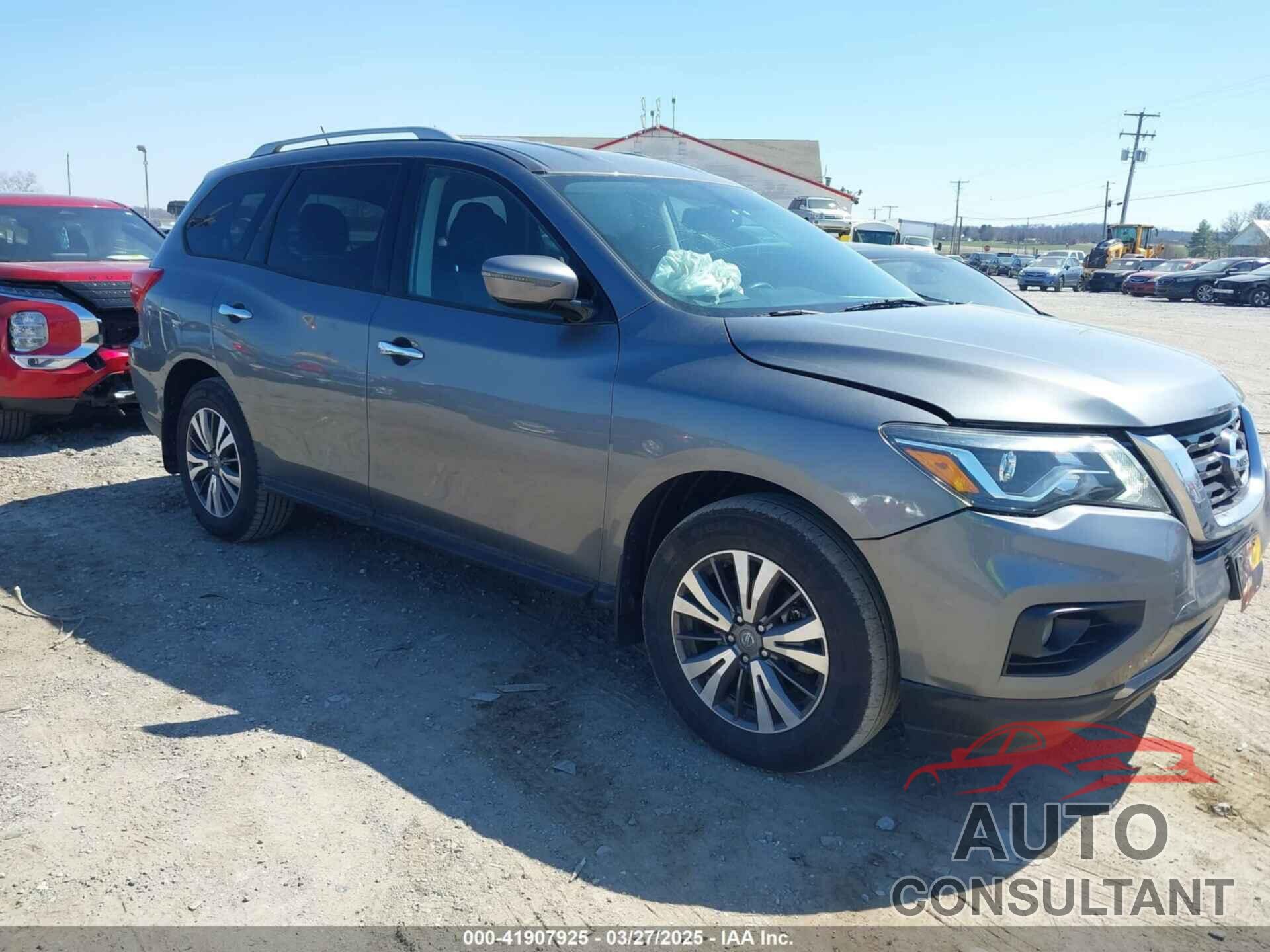 NISSAN PATHFINDER 2017 - 5N1DR2MM1HC643706