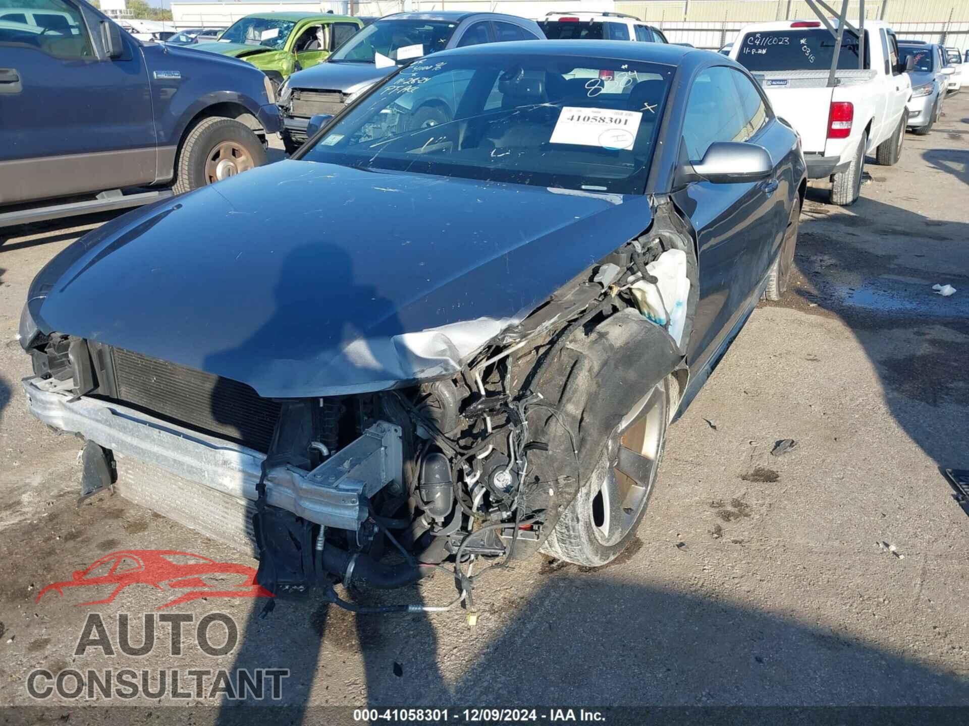 AUDI A5 2015 - WAUMFAFR1FA028384