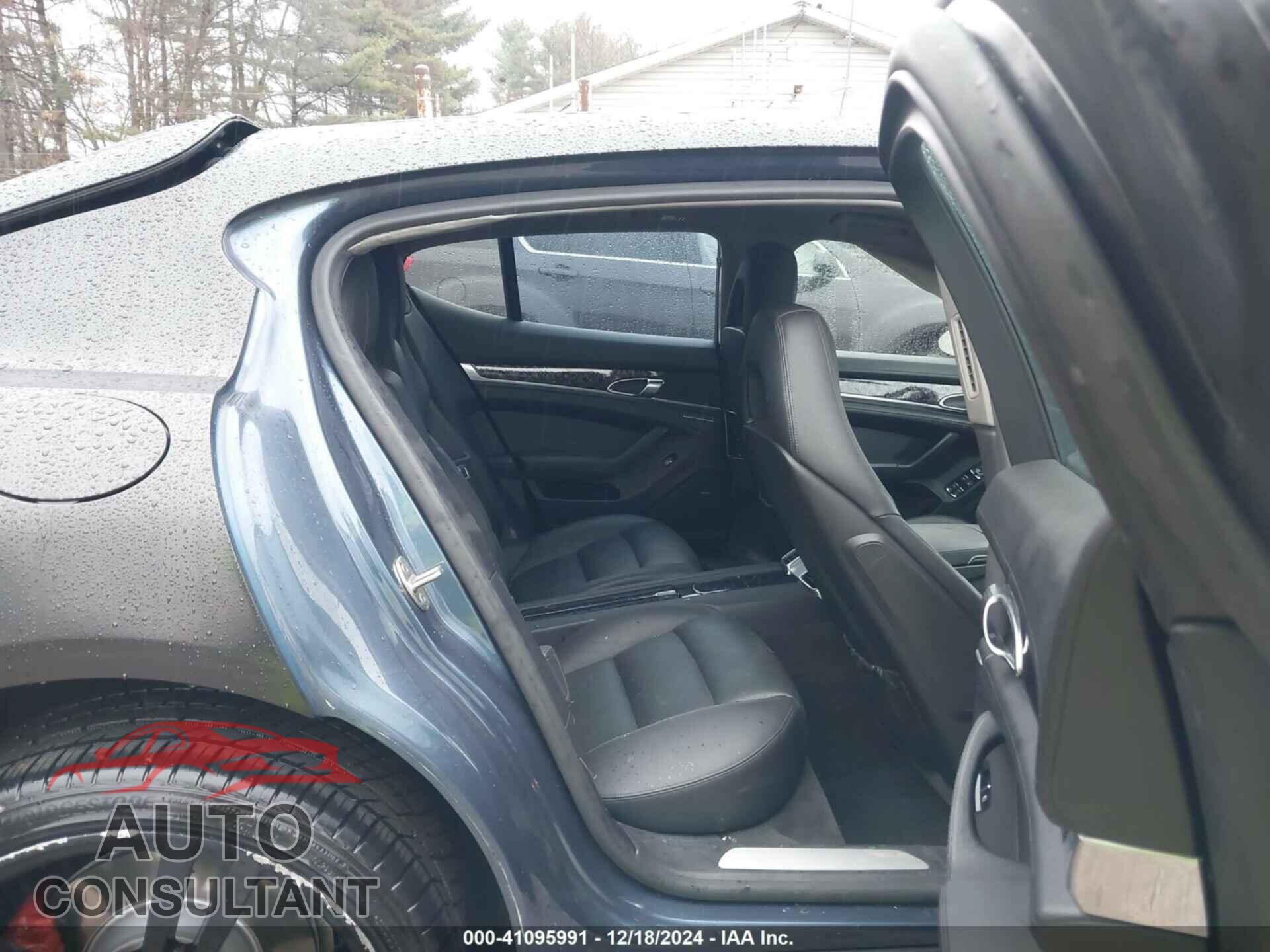 PORSCHE PANAMERA 2012 - WP0AA2A77CL072549