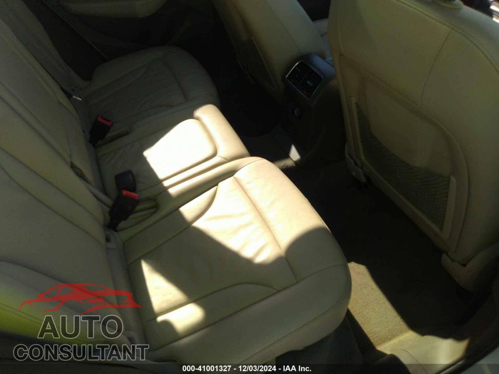 AUDI Q5 2012 - WA1LFAFP9CA075939