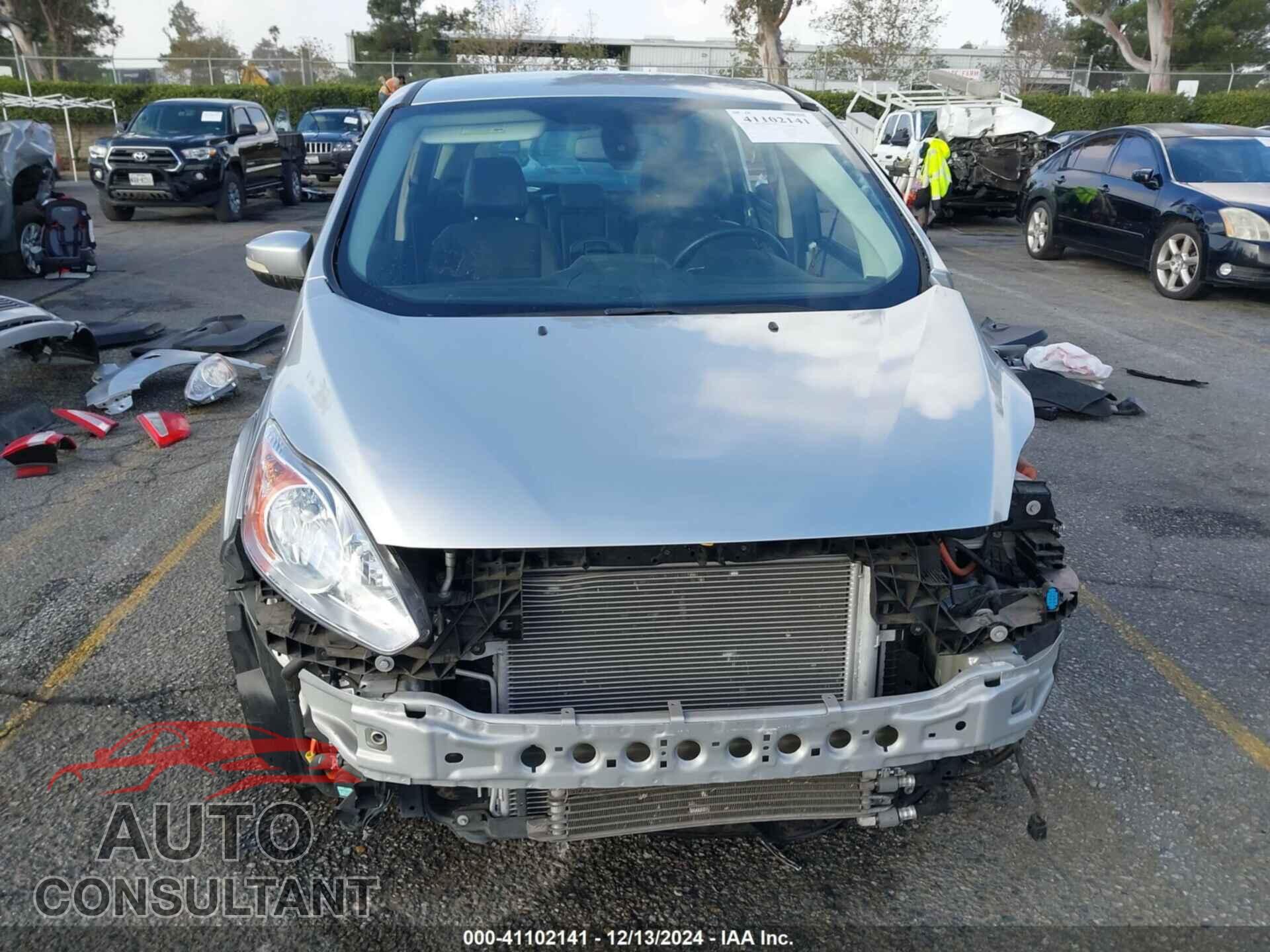 FORD C-MAX ENERGI 2016 - 1FADP5CU0GL117715