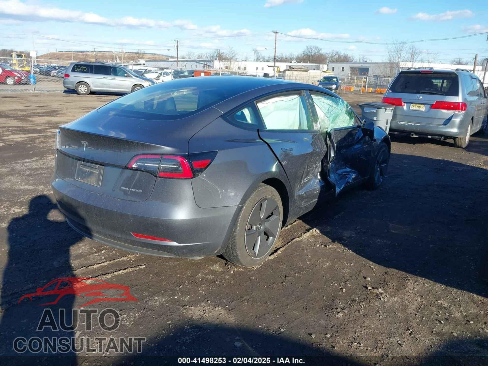 TESLA MODEL 3 2023 - 5YJ3E1EB2PF389542