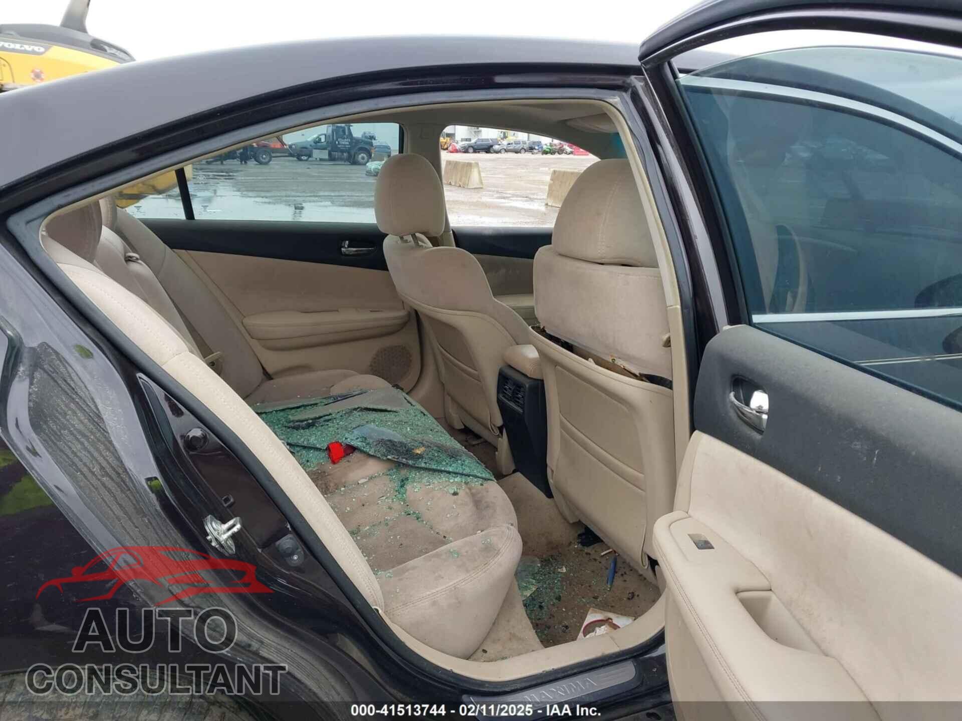 NISSAN MAXIMA 2013 - 1N4AA5AP1DC843418