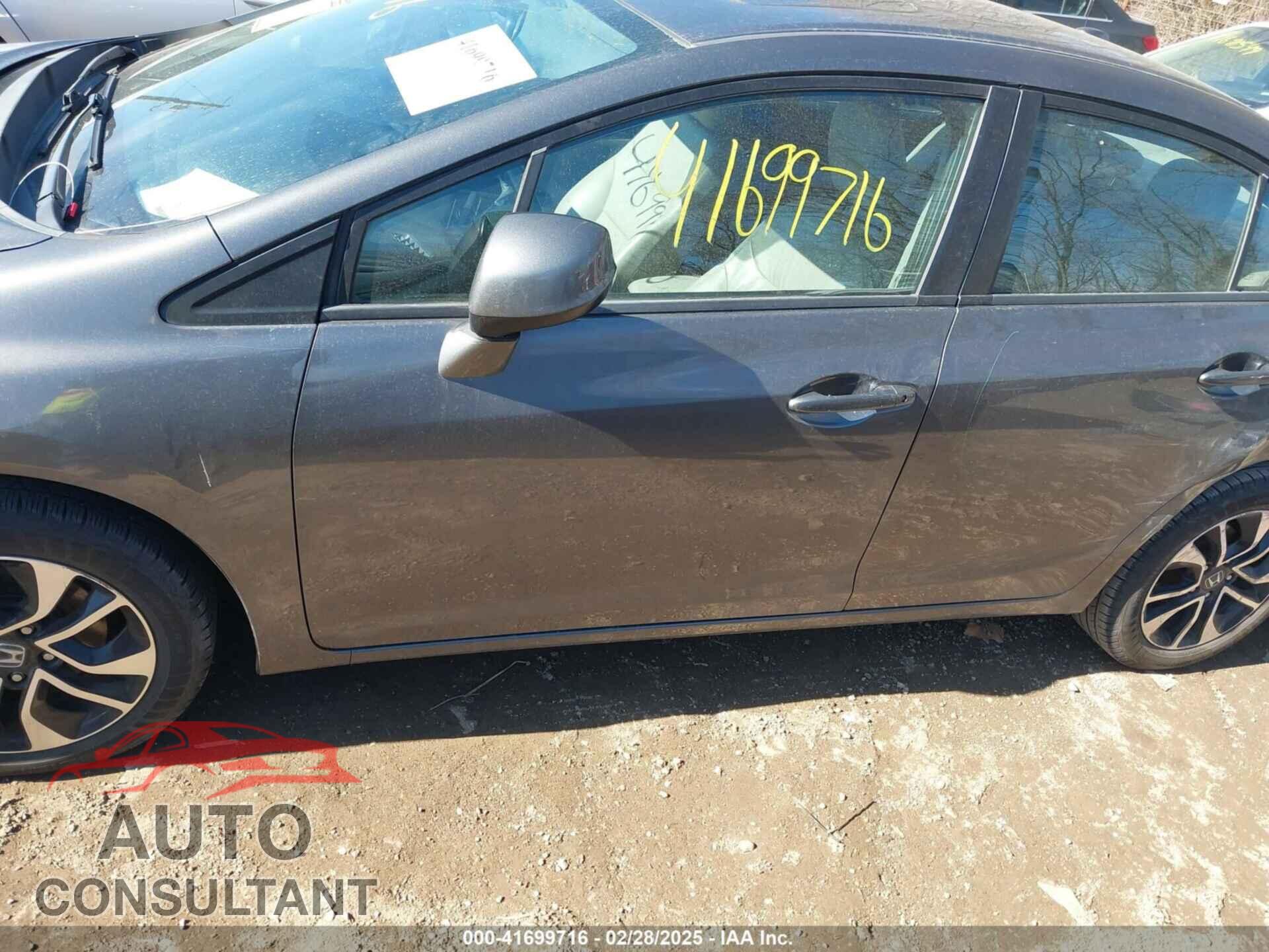 HONDA CIVIC 2013 - 19XFB2F99DE054285
