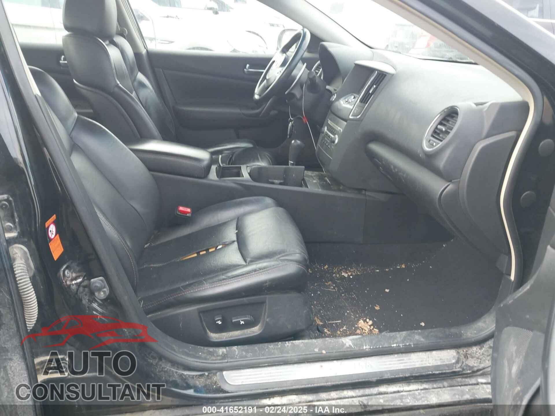 NISSAN MAXIMA 2009 - 1N4AA51EX9C856352