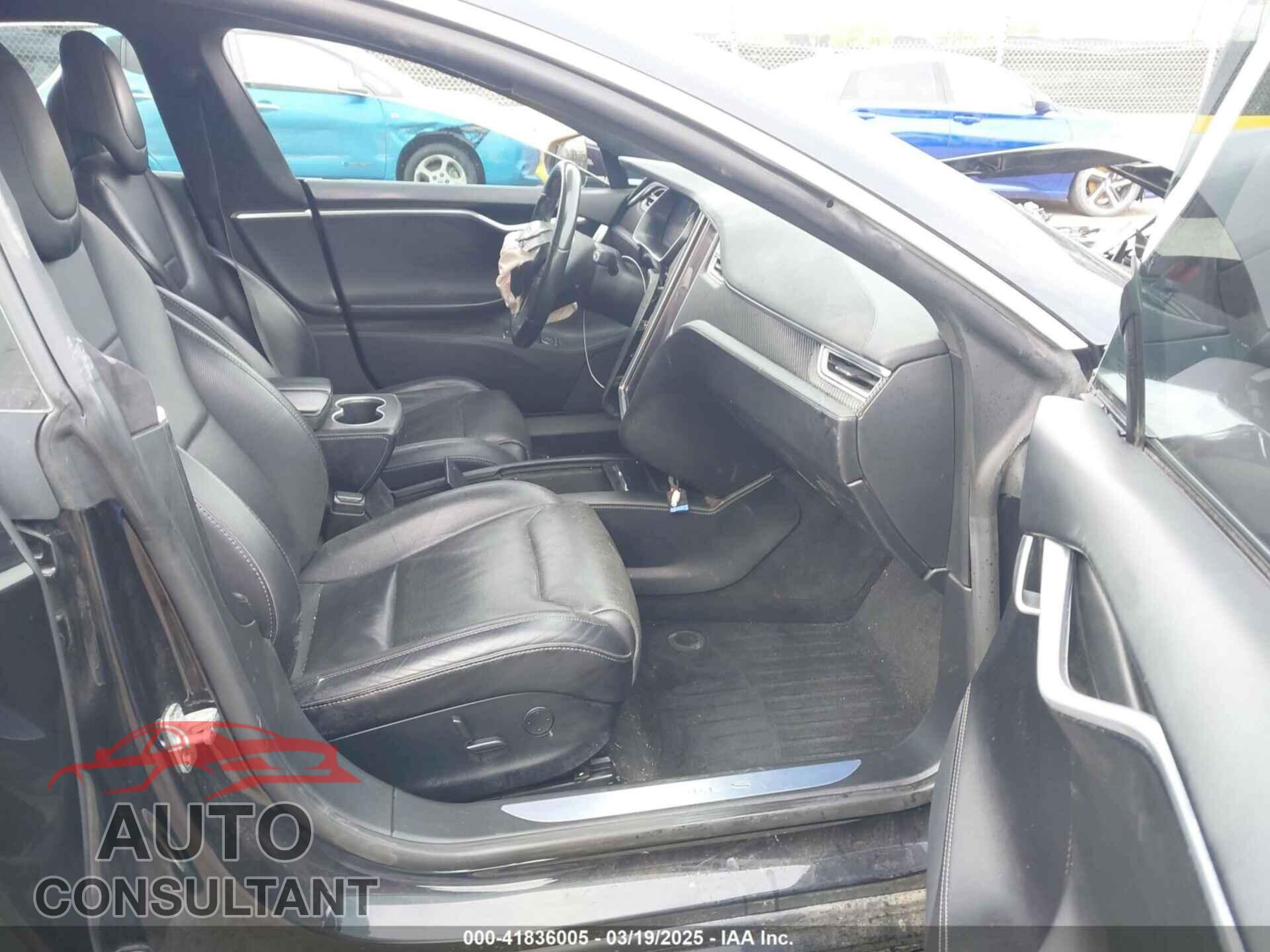 TESLA MODEL S 2016 - 5YJSA1E4XGF171681