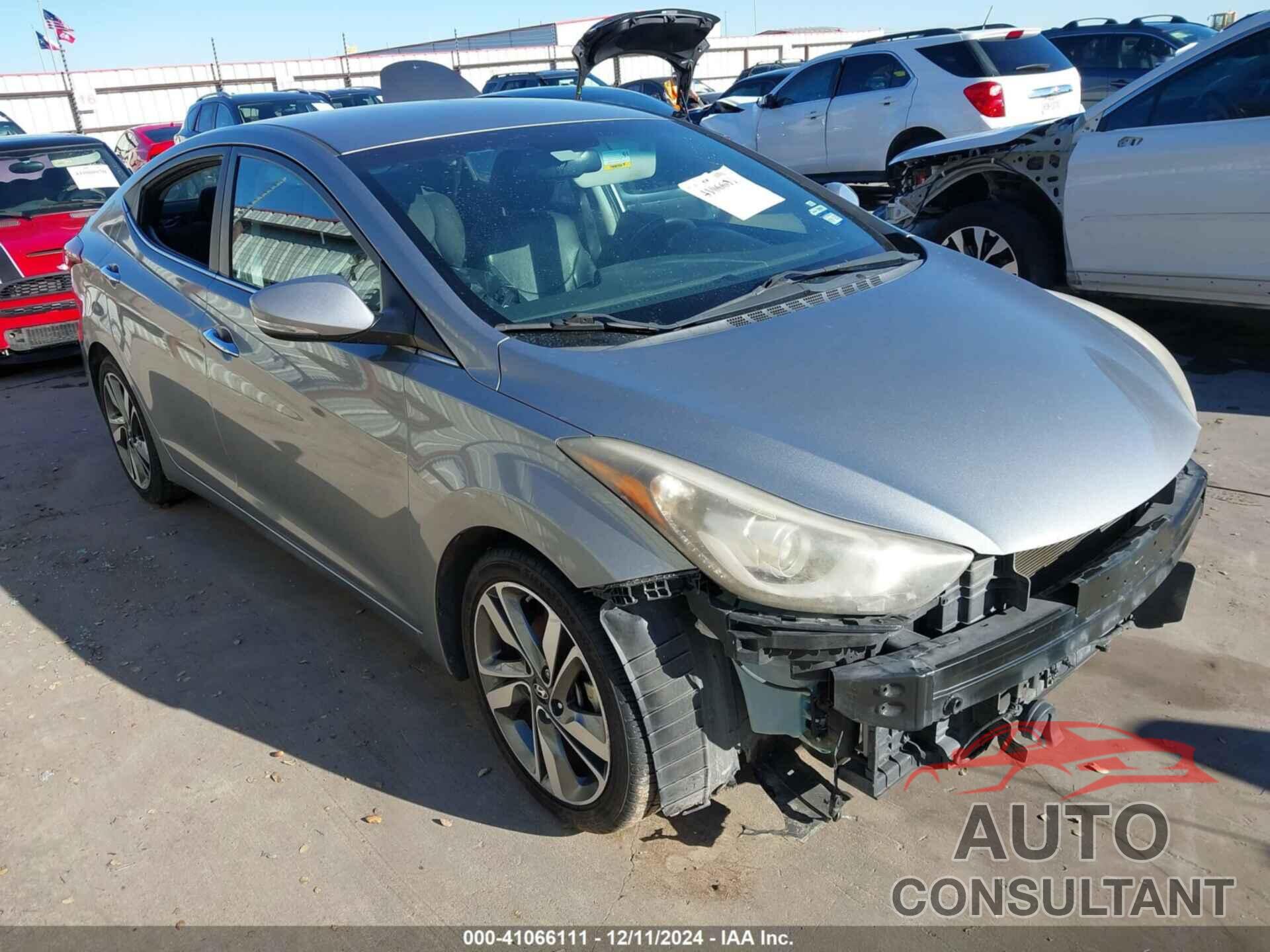 HYUNDAI ELANTRA 2015 - KMHDH4AE2FU328044
