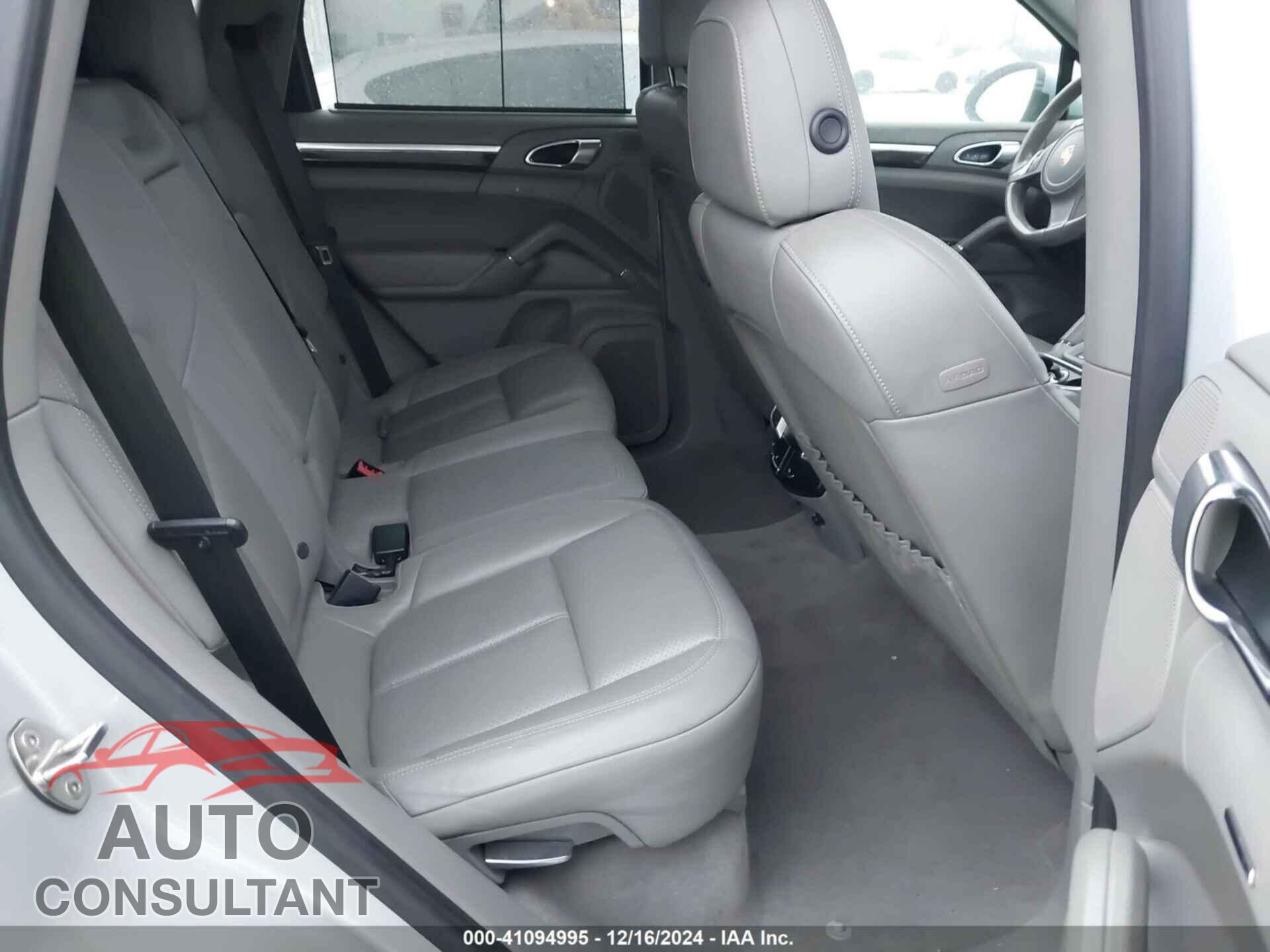 PORSCHE CAYENNE 2013 - WP1AF2A29DLA36089