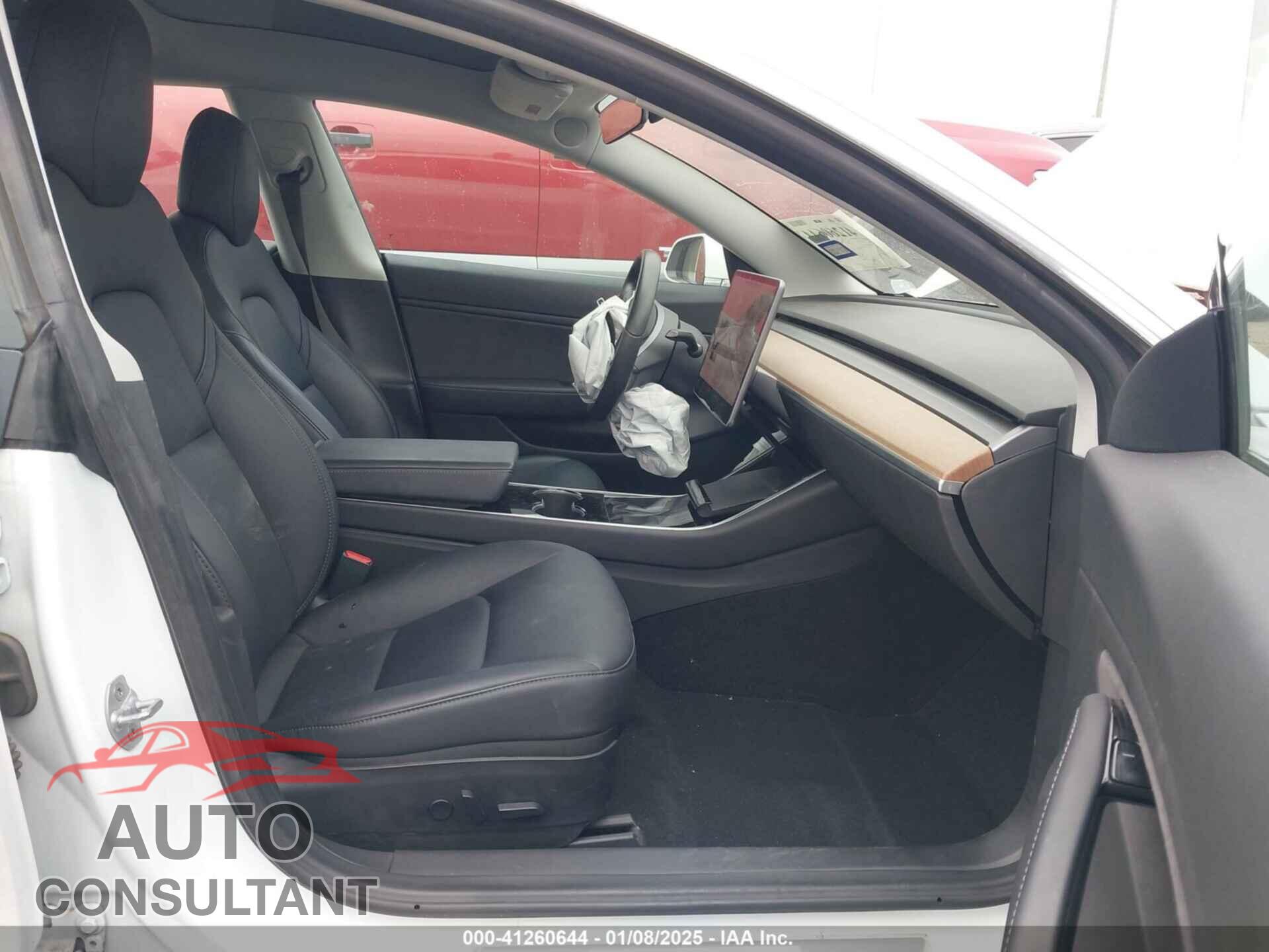 TESLA MODEL 3 2018 - 5YJ3E1EA6JF161557