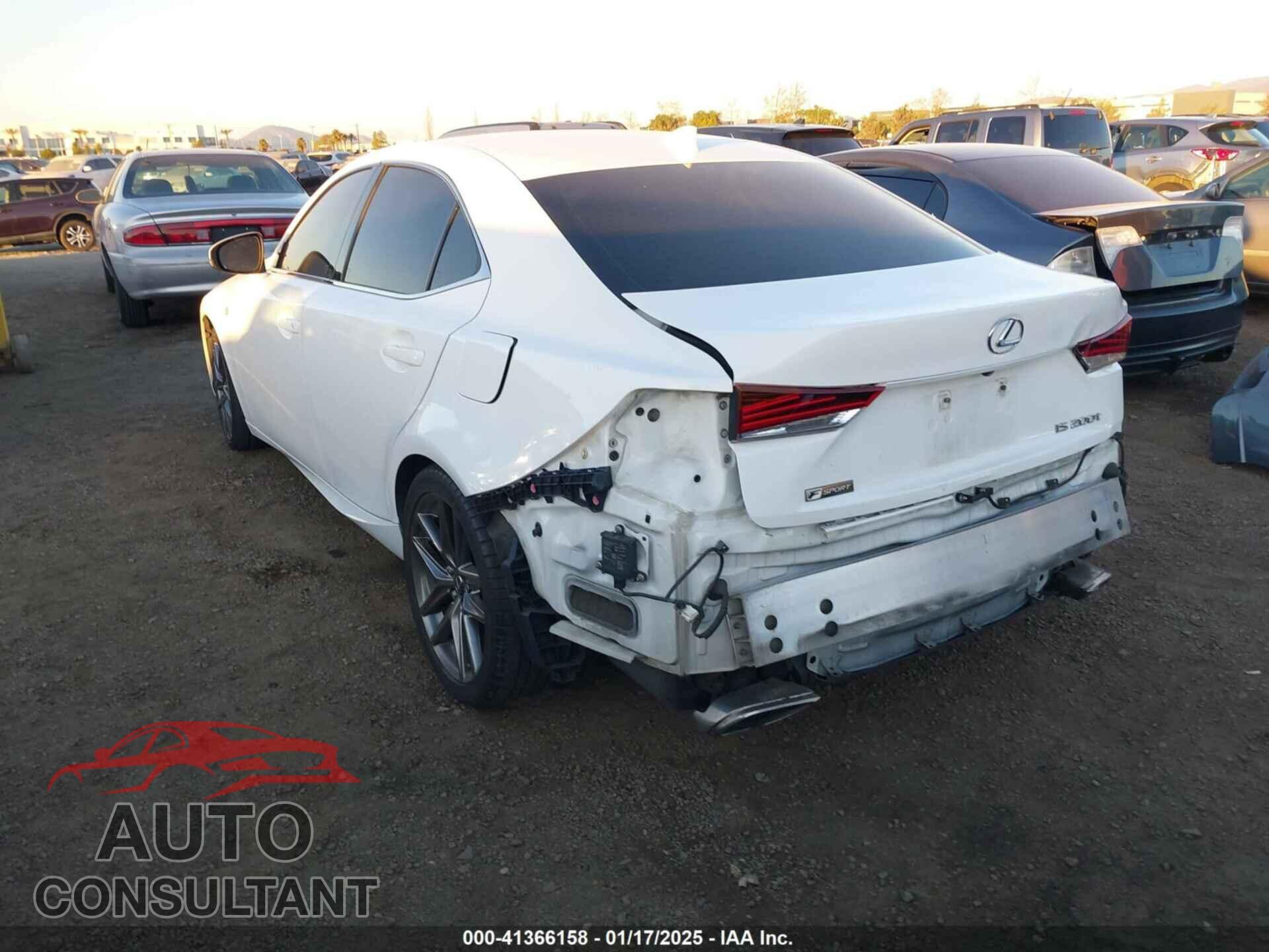 LEXUS IS 2017 - JTHBA1D29H5053591