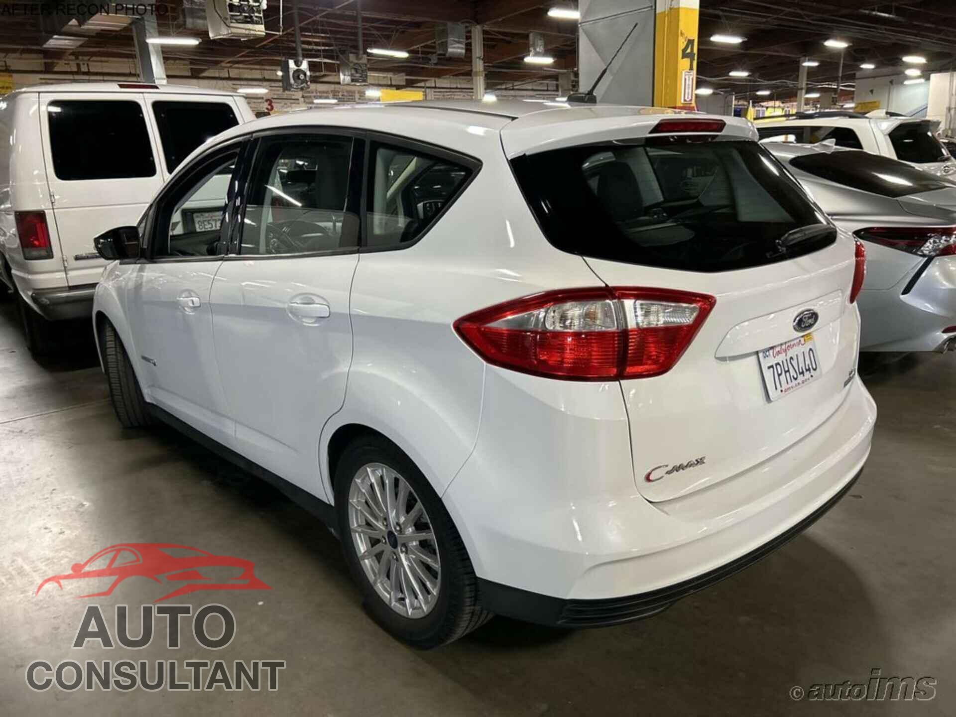 FORD C-MAX 2015 - 1FADP5AU8FL121352