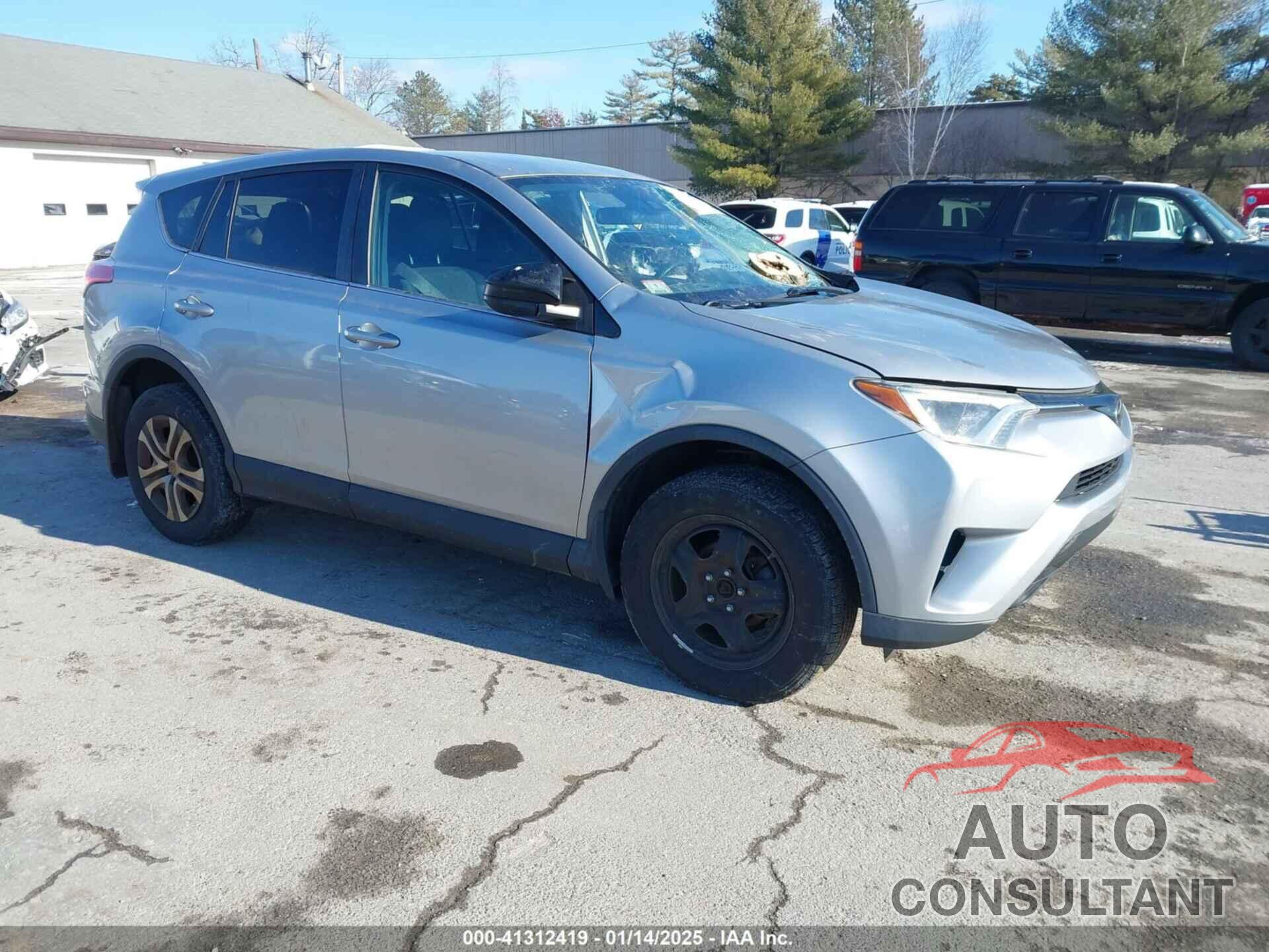 TOYOTA RAV4 2018 - 2T3BFREV7JW728587