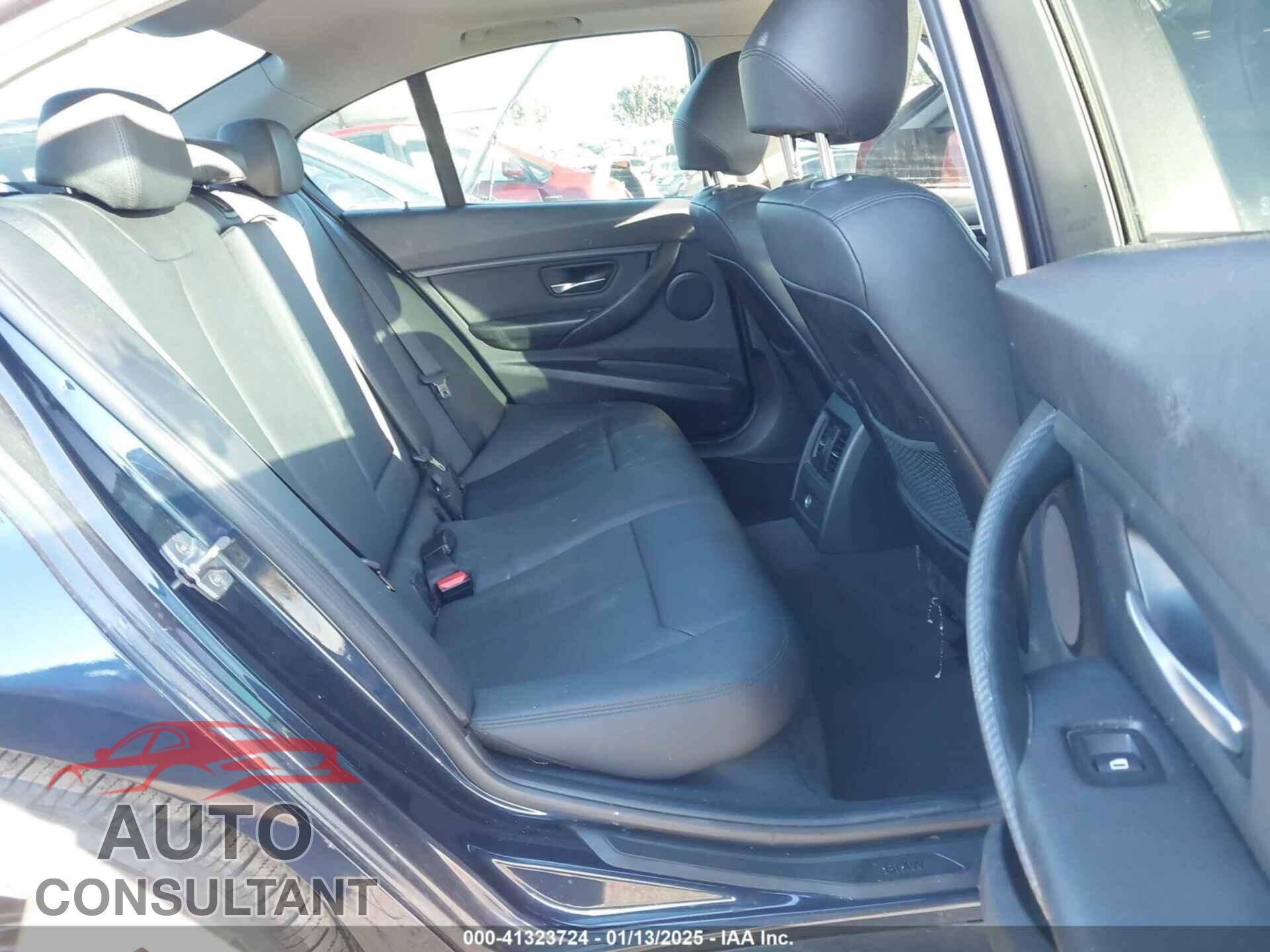 BMW 328I 2014 - WBA3C1C5XEK108653