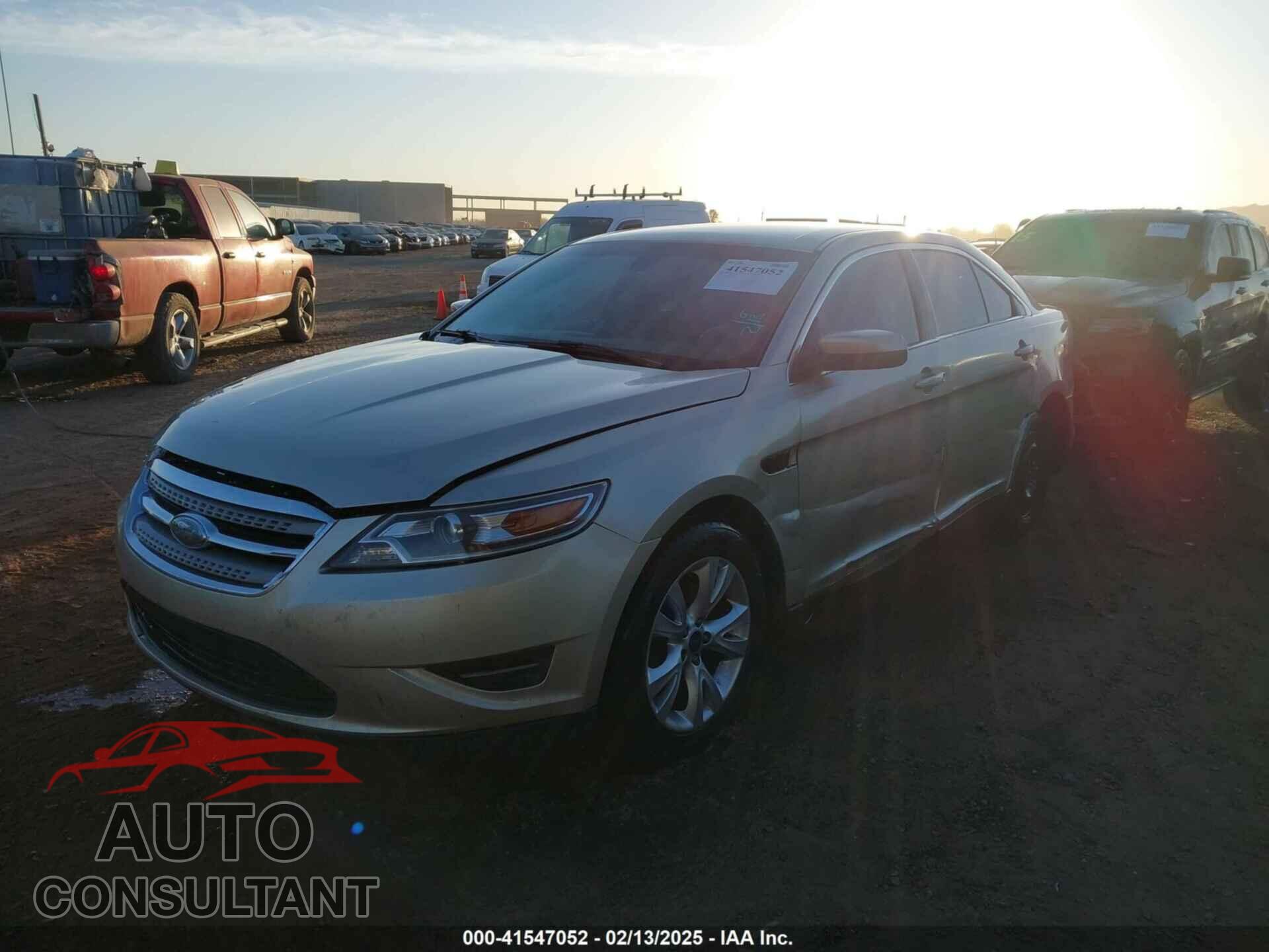 FORD TAURUS 2010 - 1FAHP2EW0AG144511