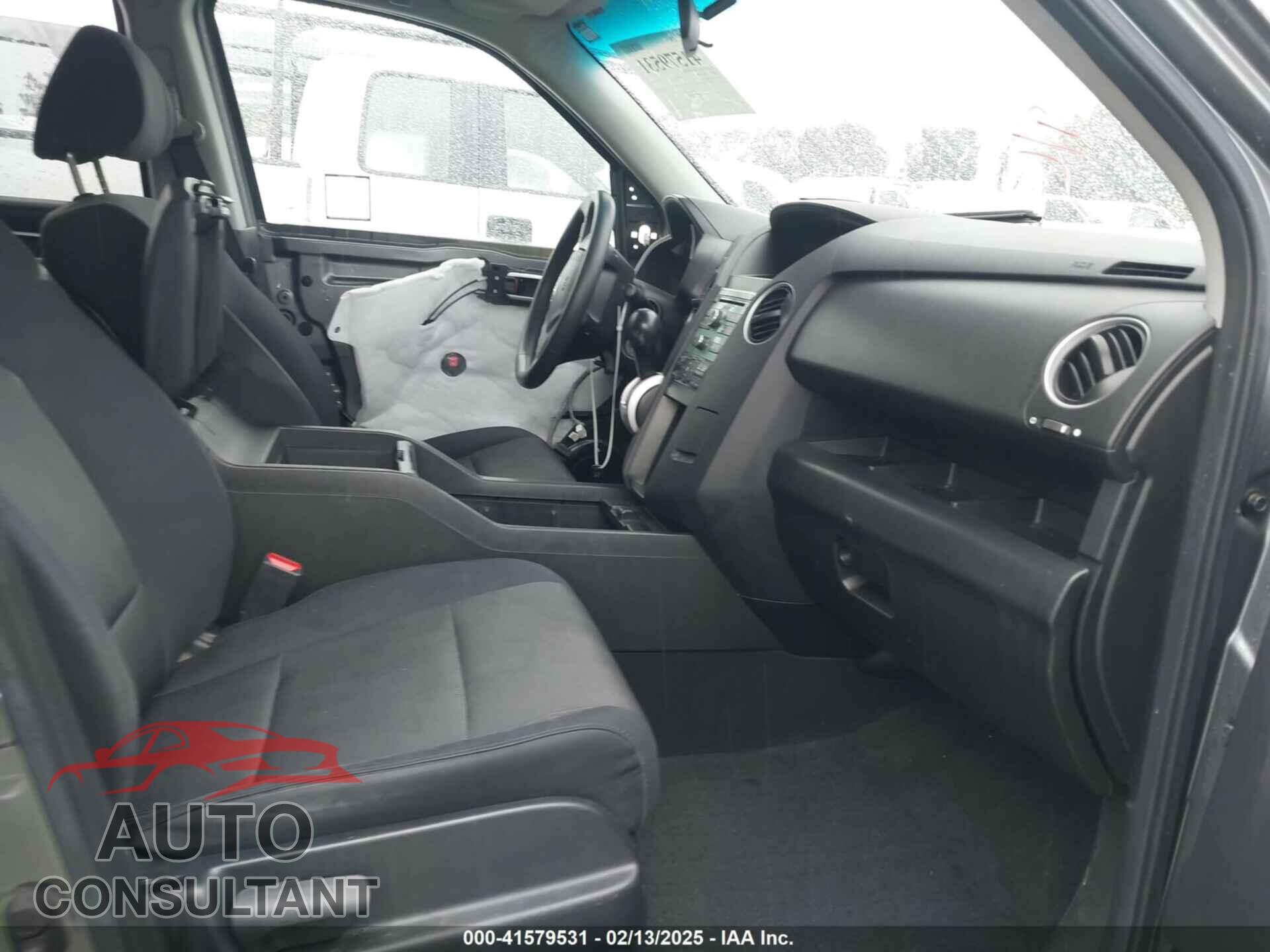 HONDA PILOT 2009 - 5FNYF38419B021352