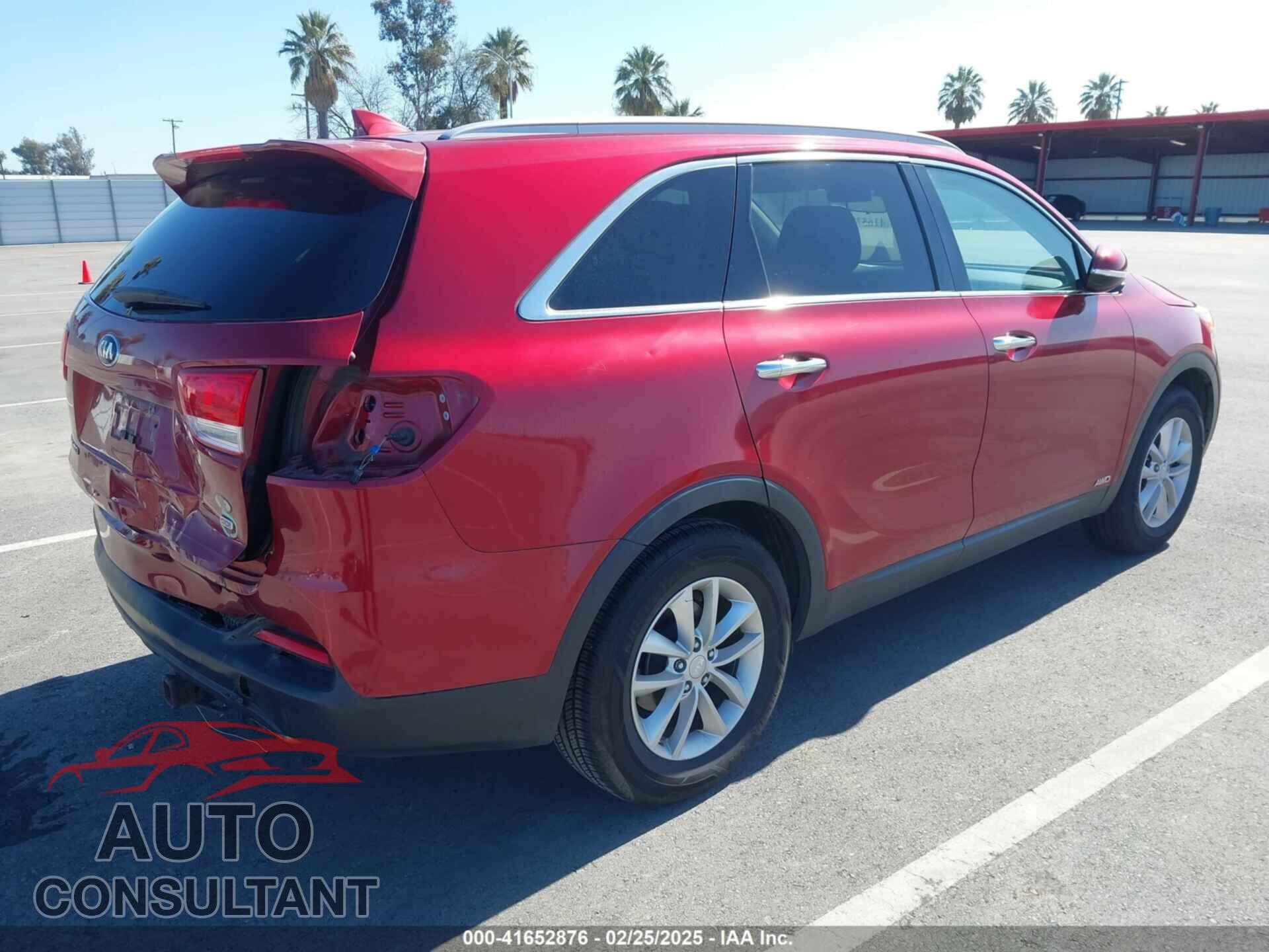 KIA SORENTO 2016 - 5XYPGDA38GG024500