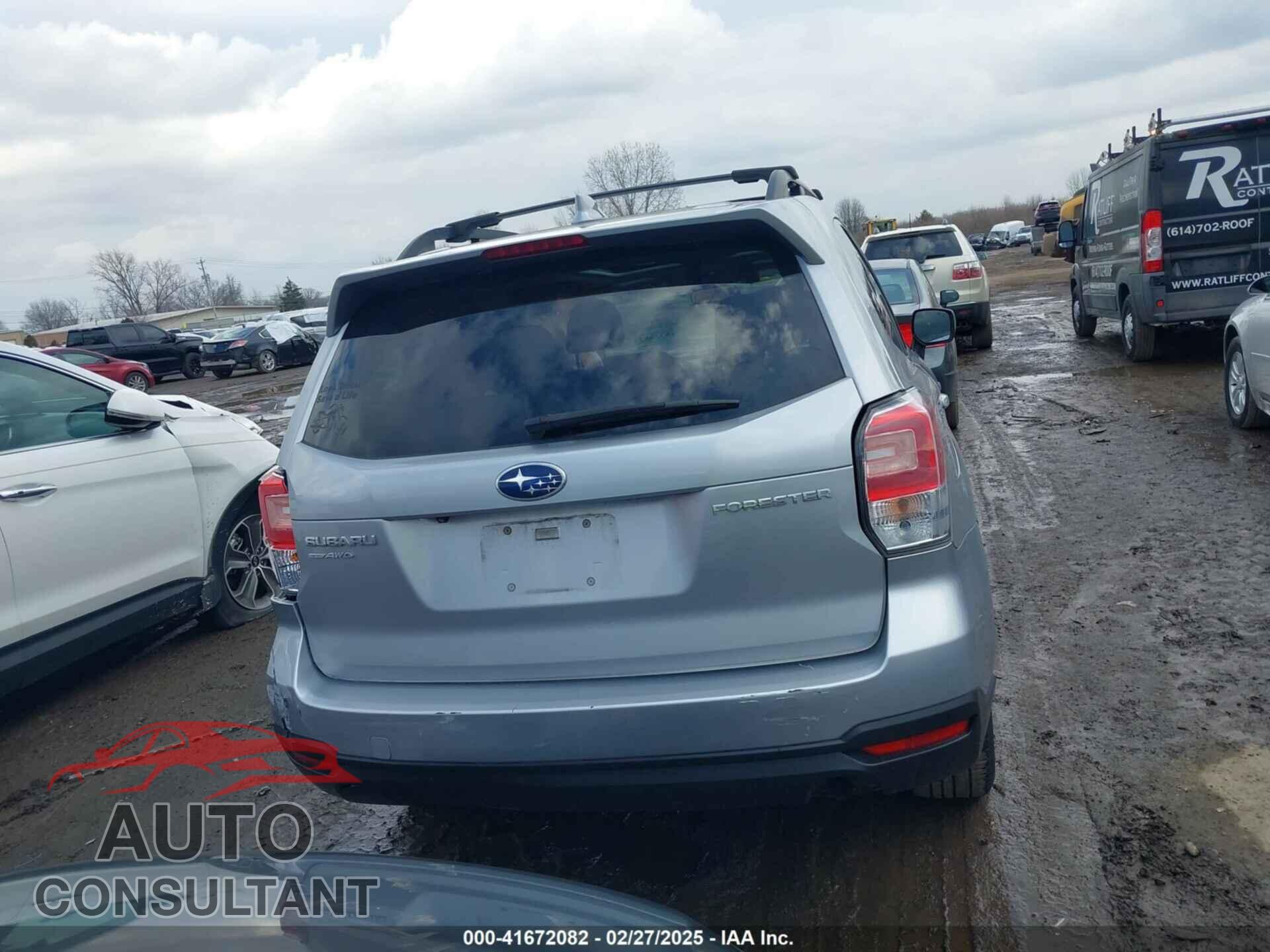 SUBARU FORESTER 2018 - JF2SJAGC4JH556182