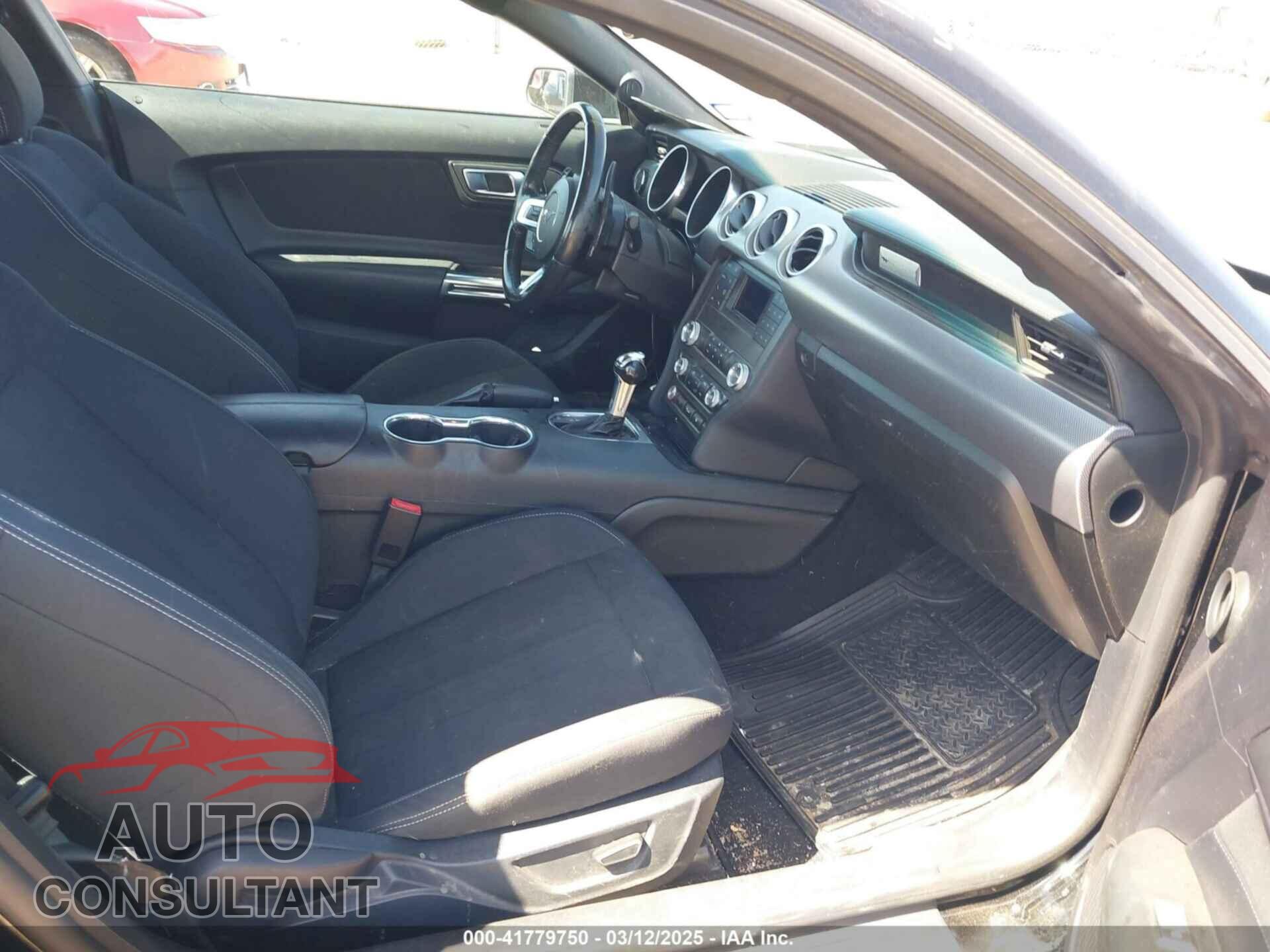 FORD MUSTANG 2019 - 1FA6P8CF5K5130405