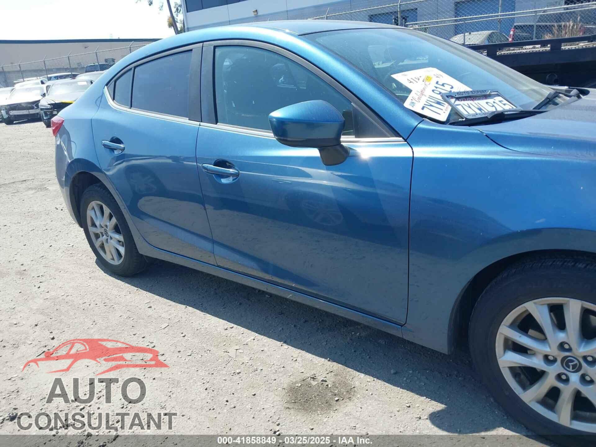 MAZDA MAZDA3 2017 - 3MZBN1U75HM155463