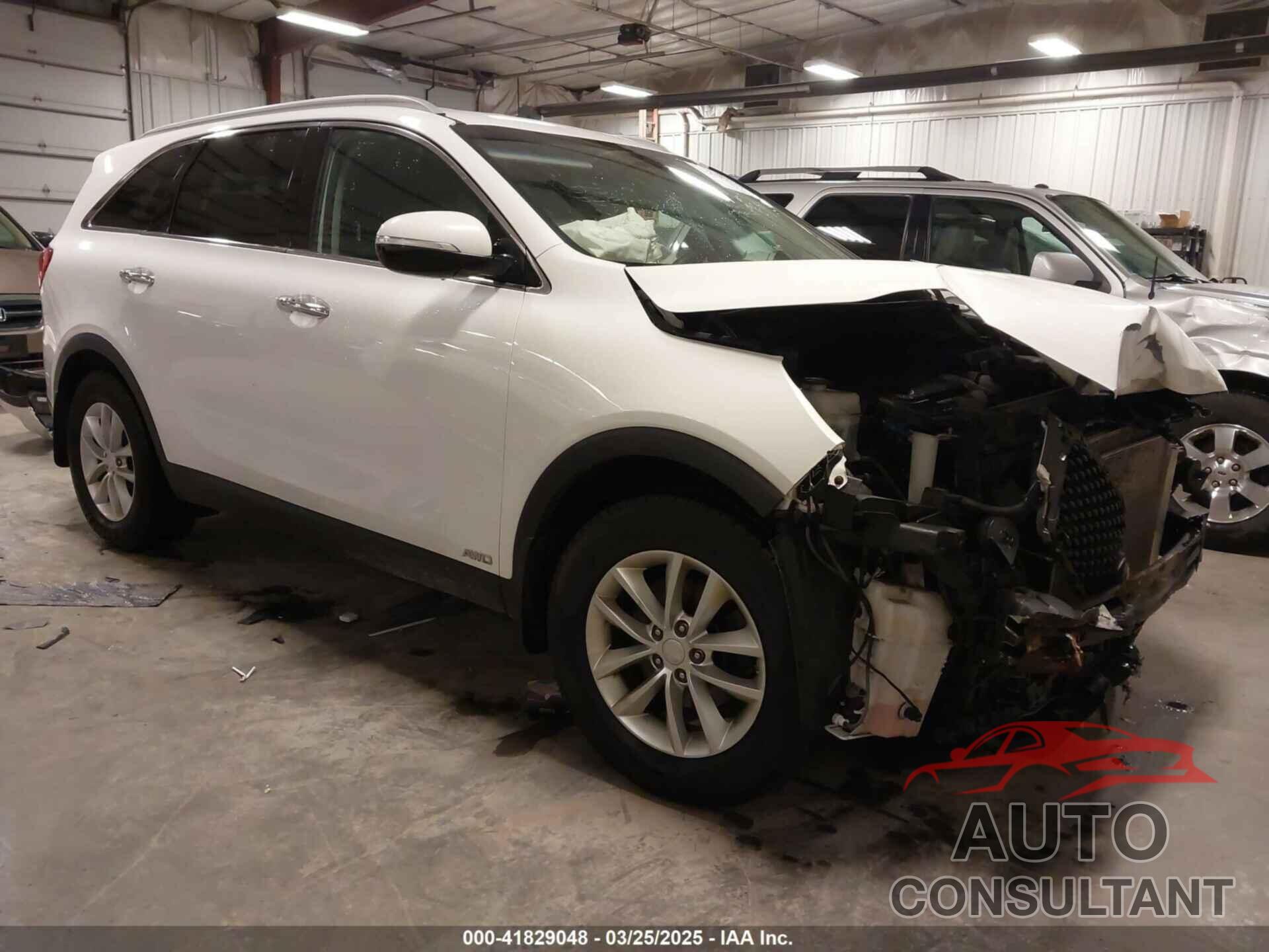 KIA SORENTO 2018 - 5XYPGDA32JG352843