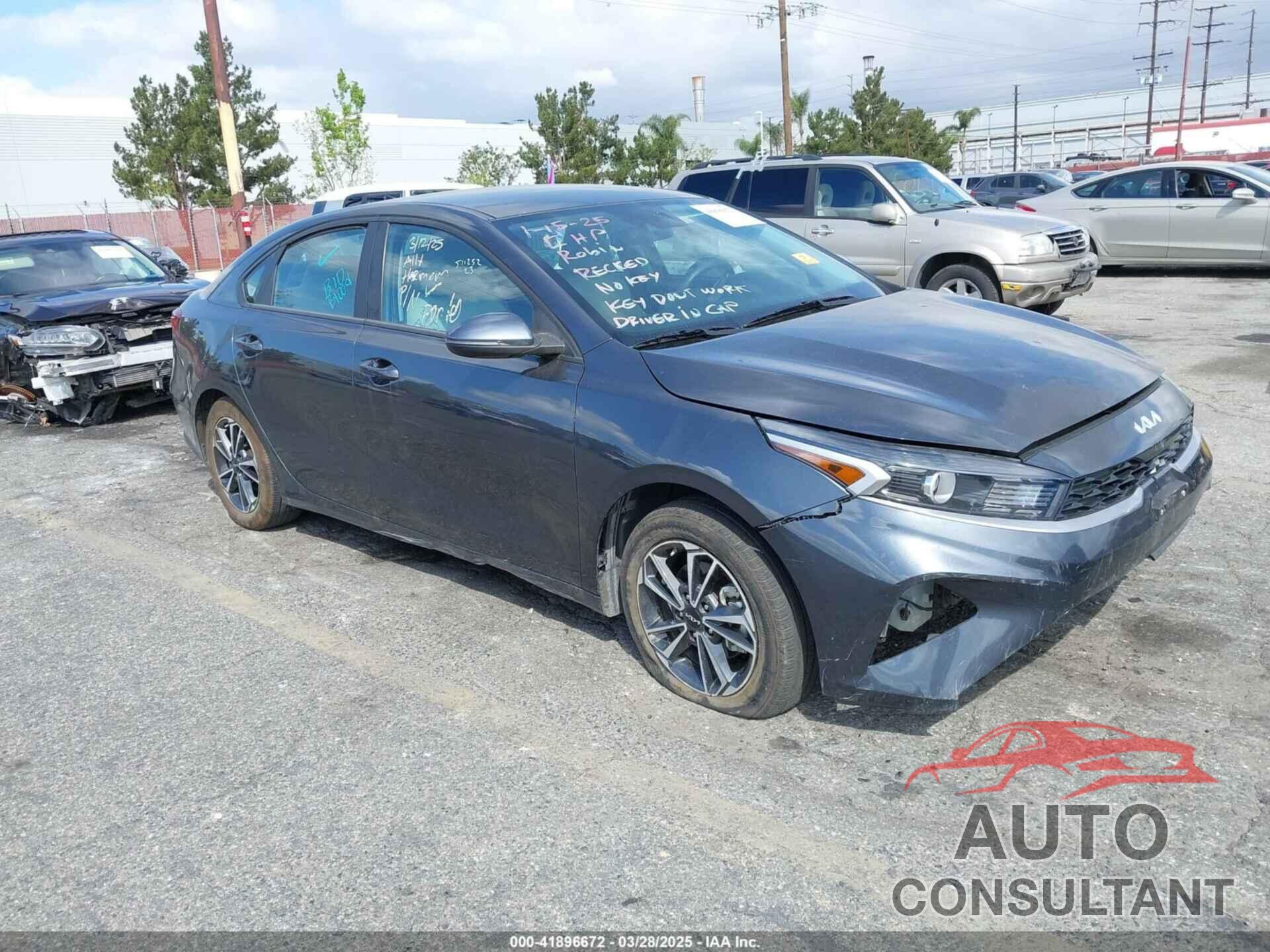 KIA FORTE 2023 - 3KPF24AD7PE511252