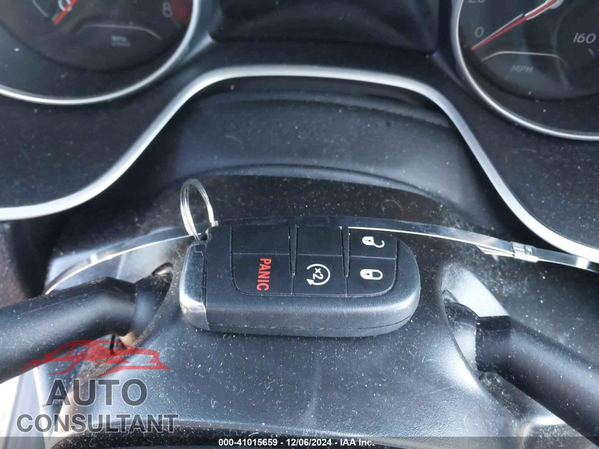 JEEP COMPASS 2018 - 3C4NJCBB2JT407647