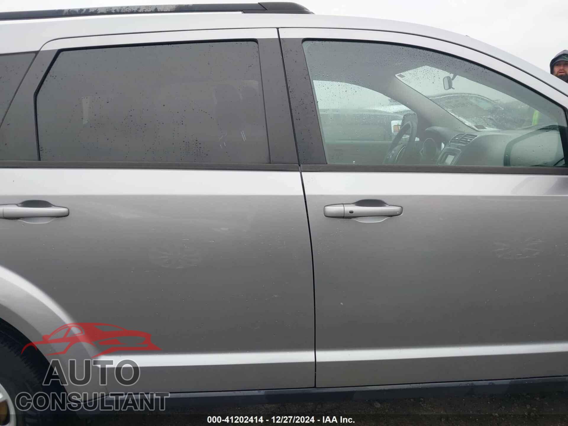 DODGE JOURNEY 2017 - 3C4PDCBG4HT589423