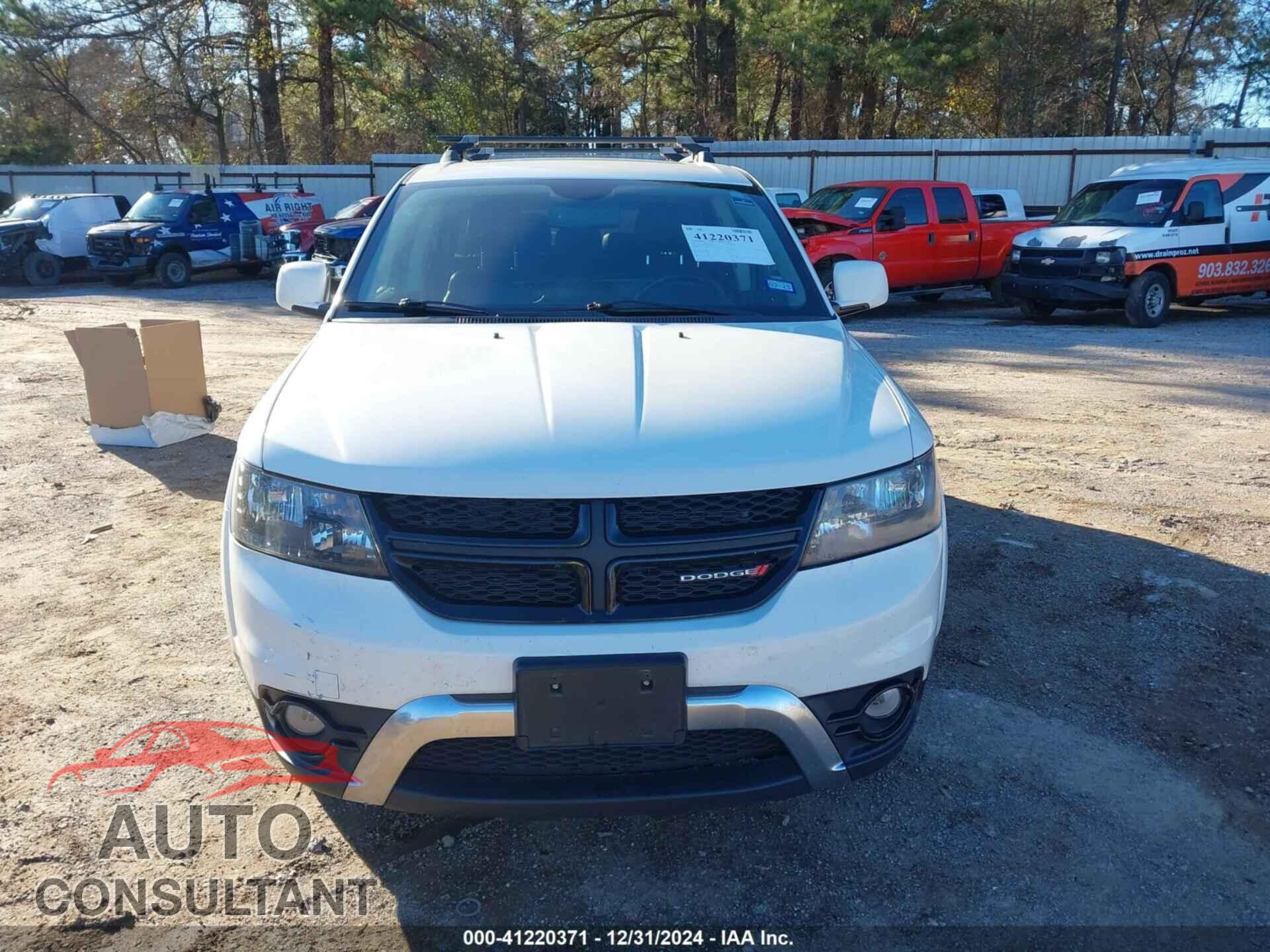 DODGE JOURNEY 2017 - 3C4PDCGB8HT621514