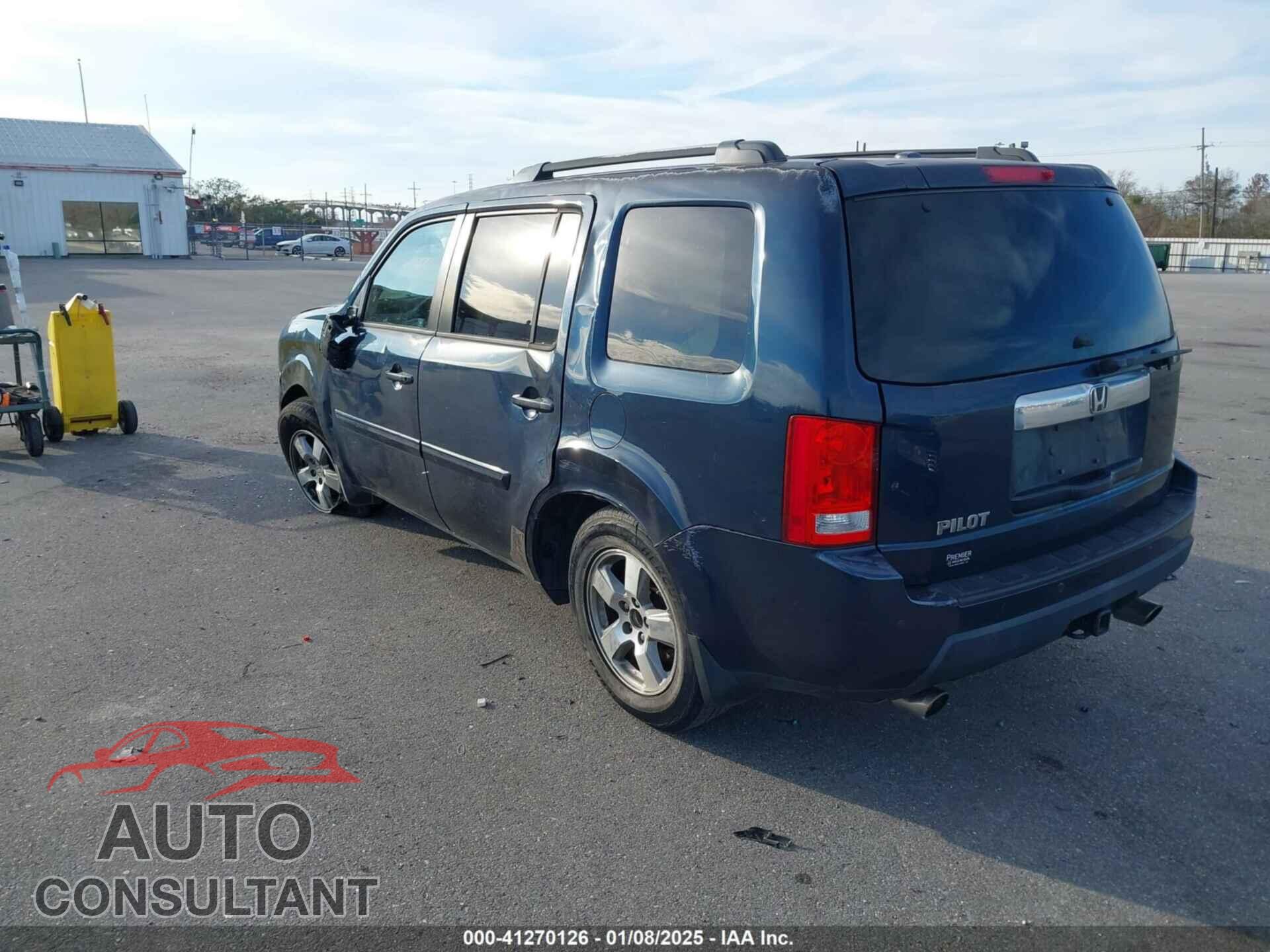 HONDA PILOT 2011 - 5FNYF3H45BB025345