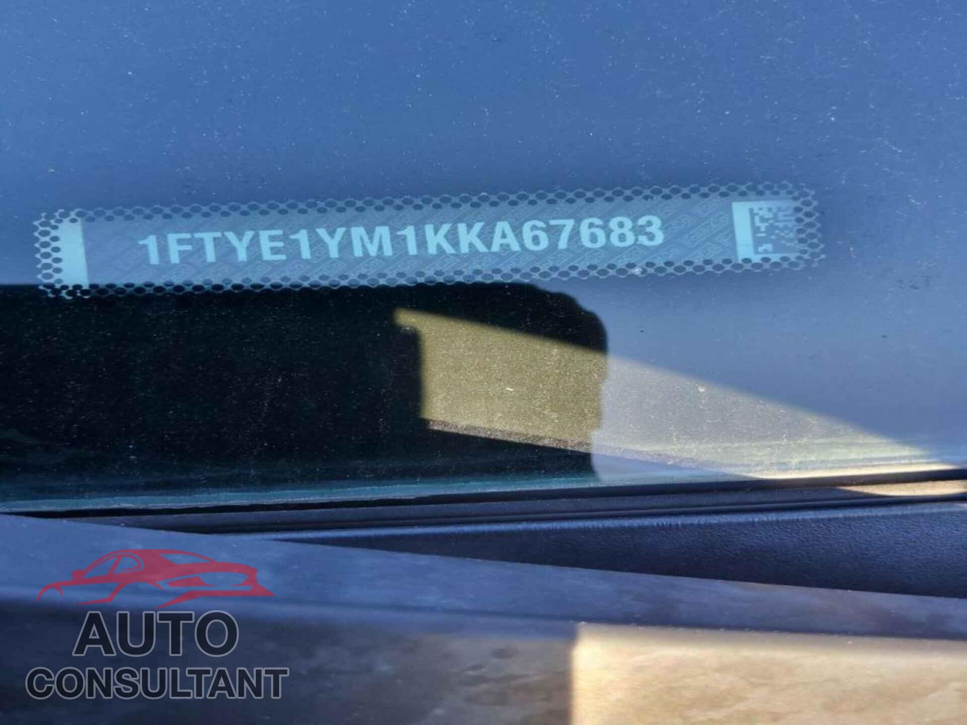 FORD TRANSIT 2019 - 1FTYE1YM1KKA67683