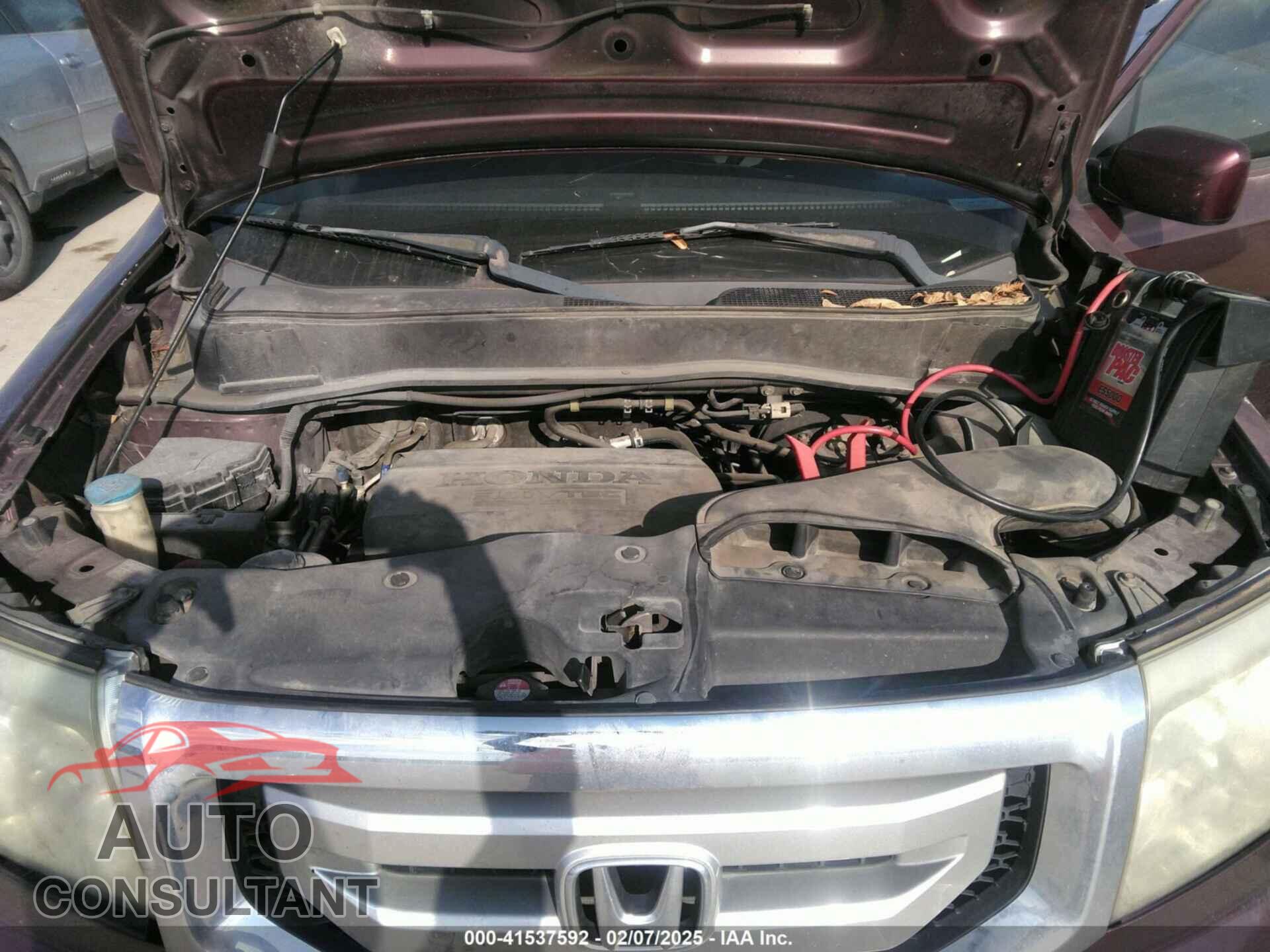 HONDA PILOT 2011 - 5FNYF3H44BB041455
