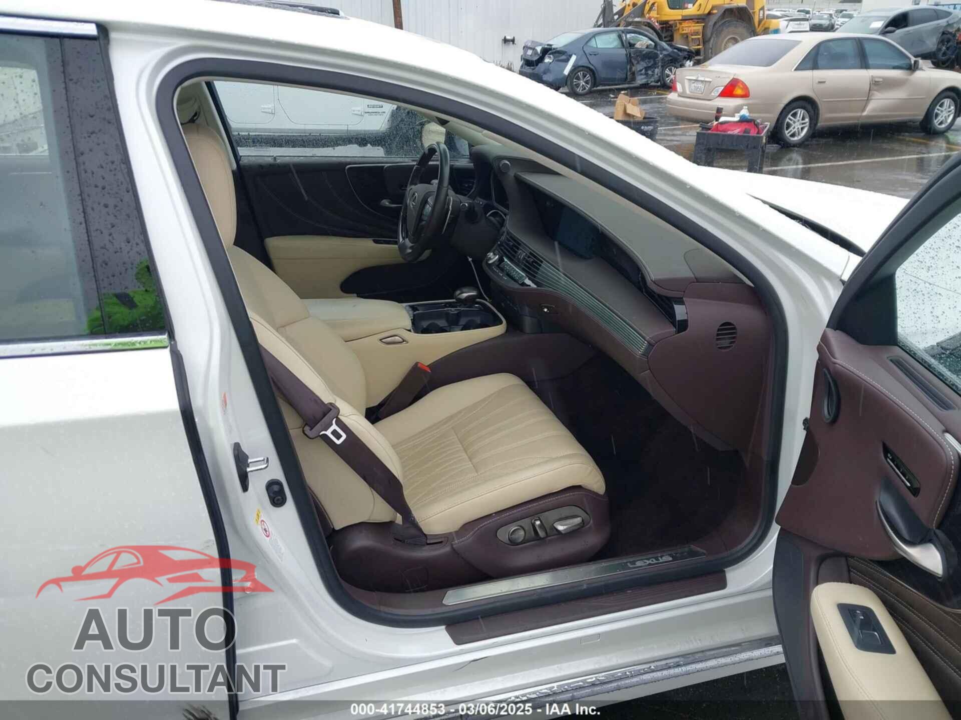 LEXUS LS 500 2018 - JTHB51FF8J5006739