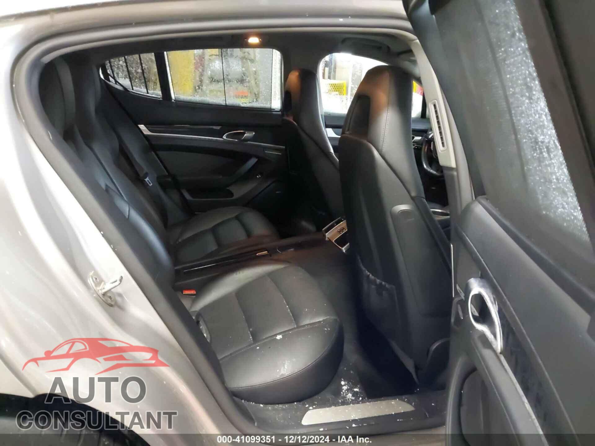 PORSCHE PANAMERA 2011 - WP0AA2A72BL020499