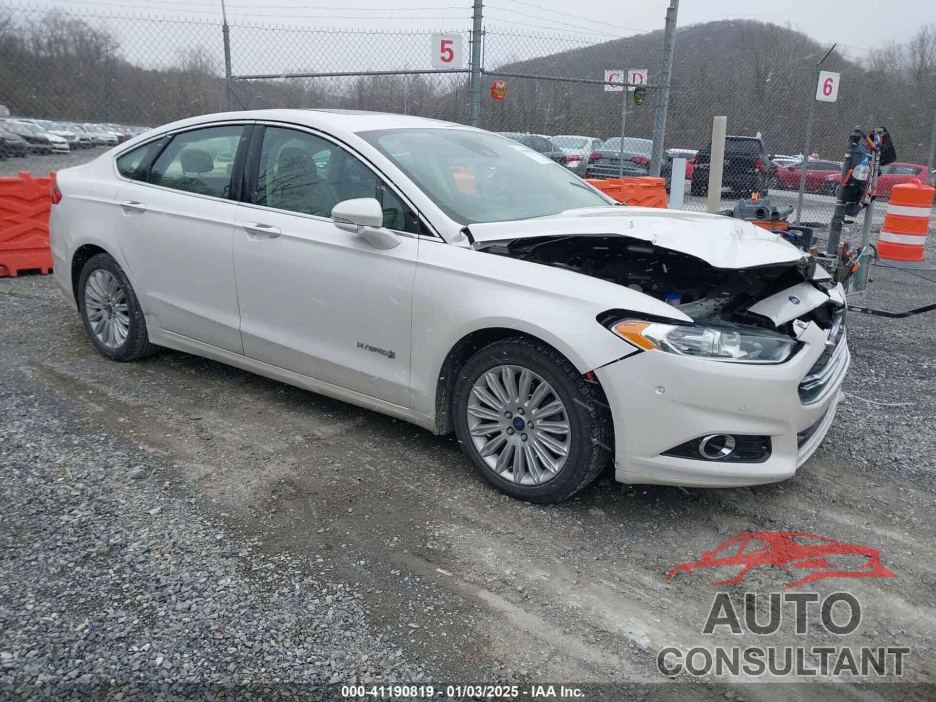FORD FUSION HYBRID 2015 - 3FA6P0LU5FR177453