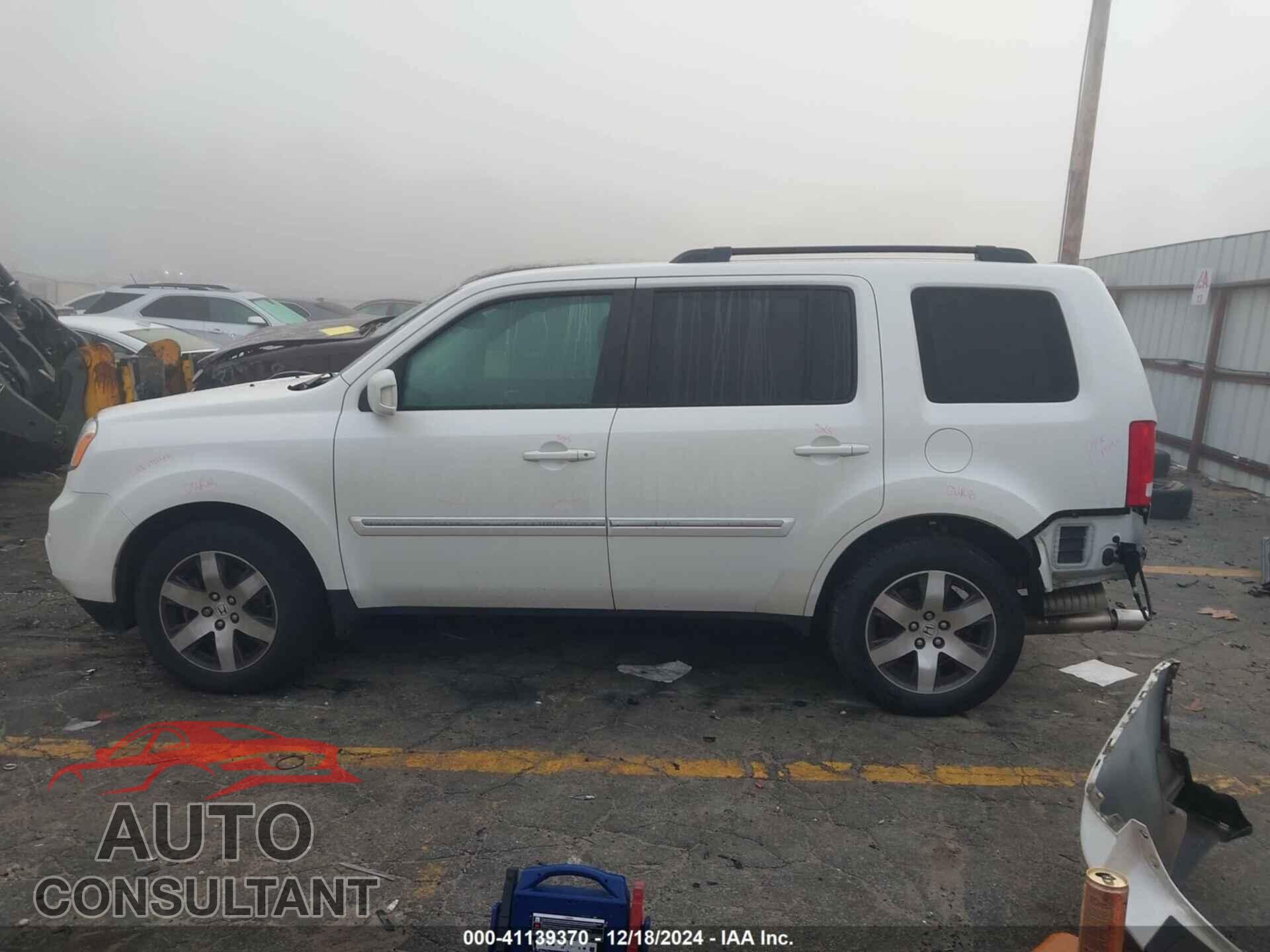 HONDA PILOT 2013 - 5FNYF3H93DB011006