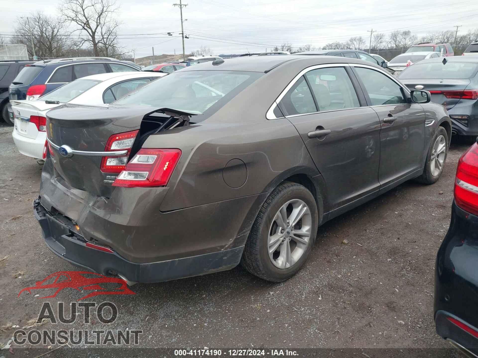 FORD TAURUS 2015 - 1FAHP2E87FG191883