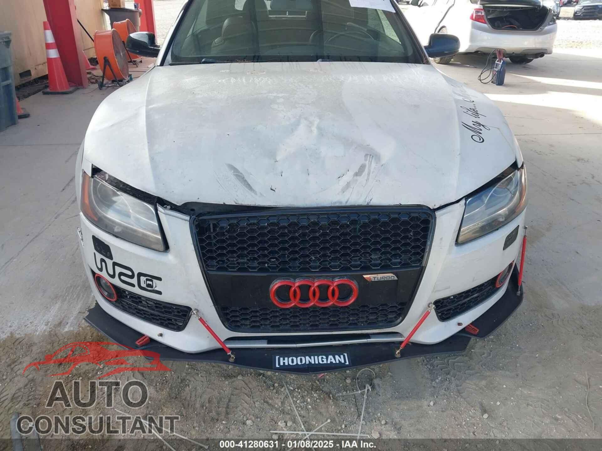 AUDI A5 2010 - WAULFAFH4AN020929