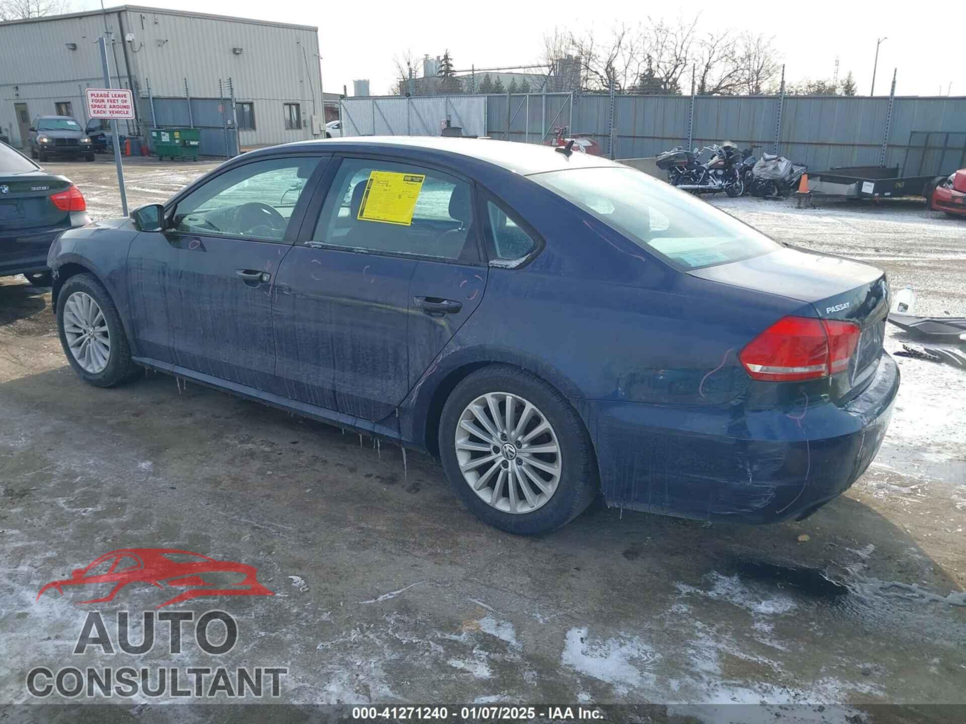 VOLKSWAGEN PASSAT 2014 - 1VWAT7A37EC040656