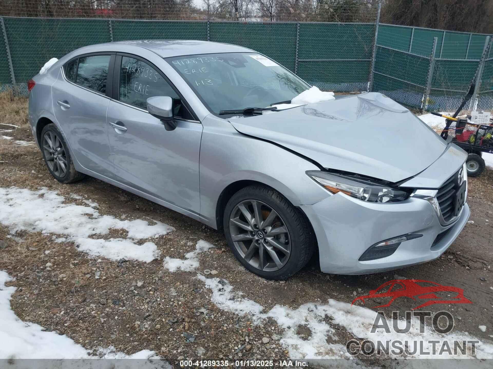 MAZDA MAZDA3 2018 - 3MZBN1V3XJM207588