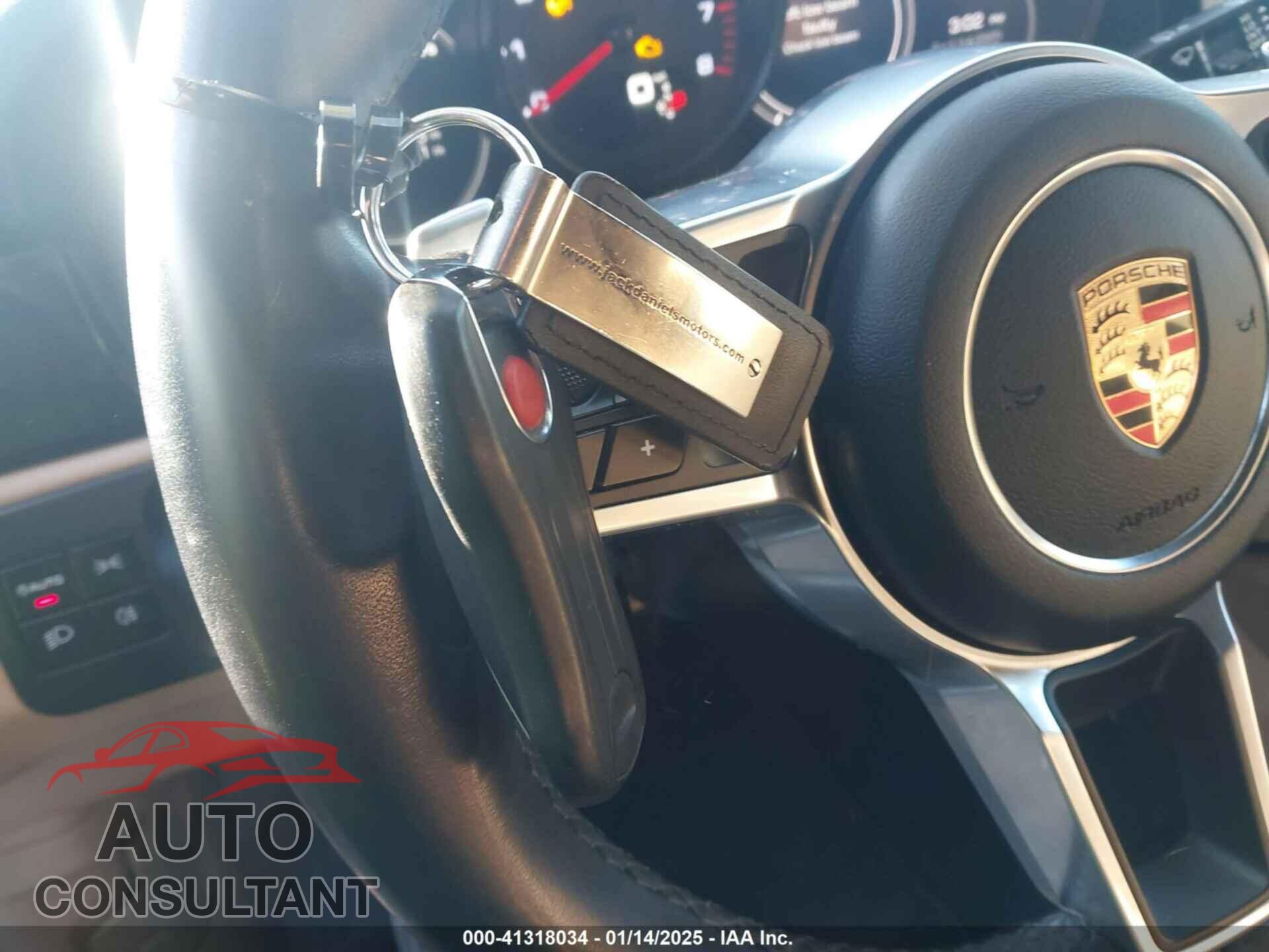 PORSCHE CAYENNE 2019 - WP1AA2AY8KDA09251