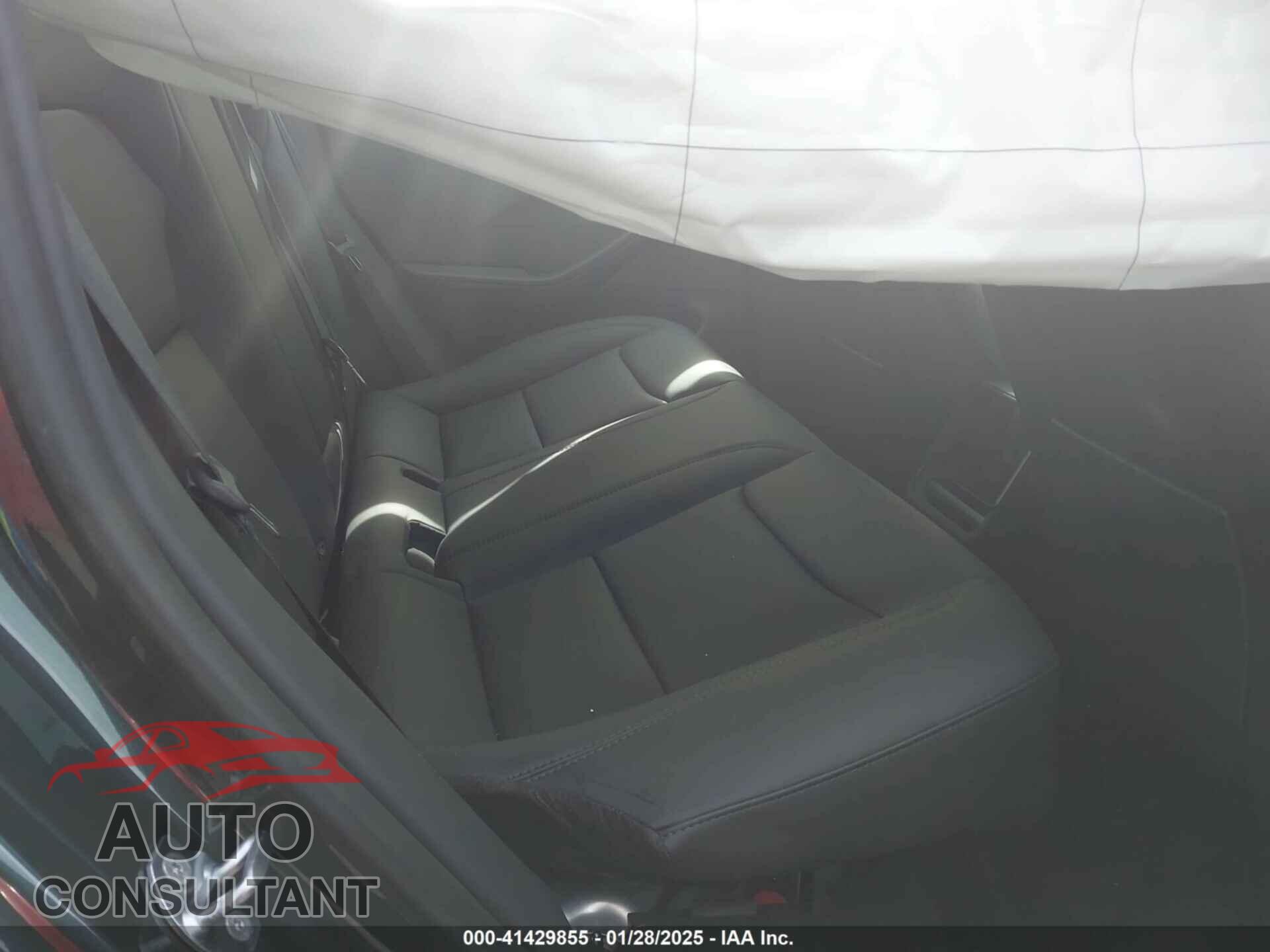 TESLA MODEL 3 2025 - 5YJ3E1EB5SF880681