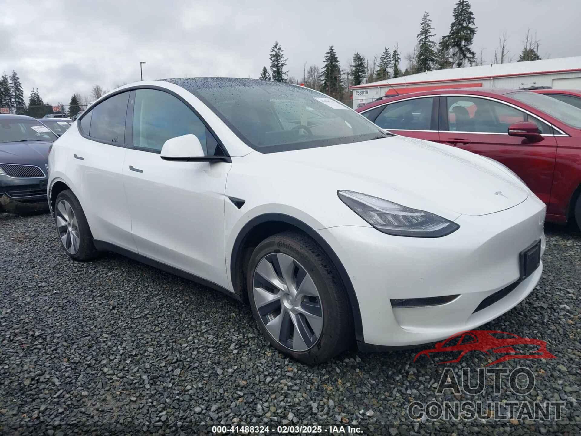 TESLA MODEL Y 2021 - 5YJYGDEE1MF276592