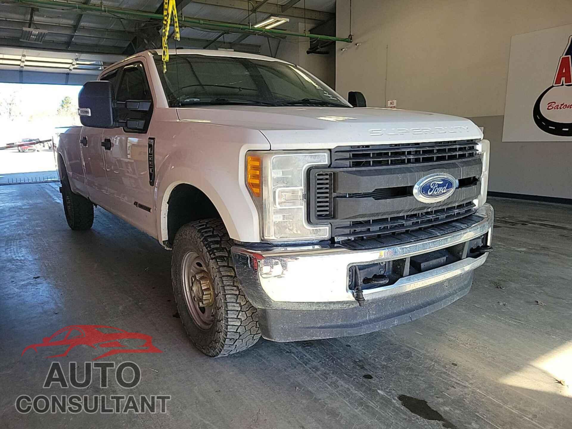 FORD F-250 2017 - 1FT7W2BT5HED35303