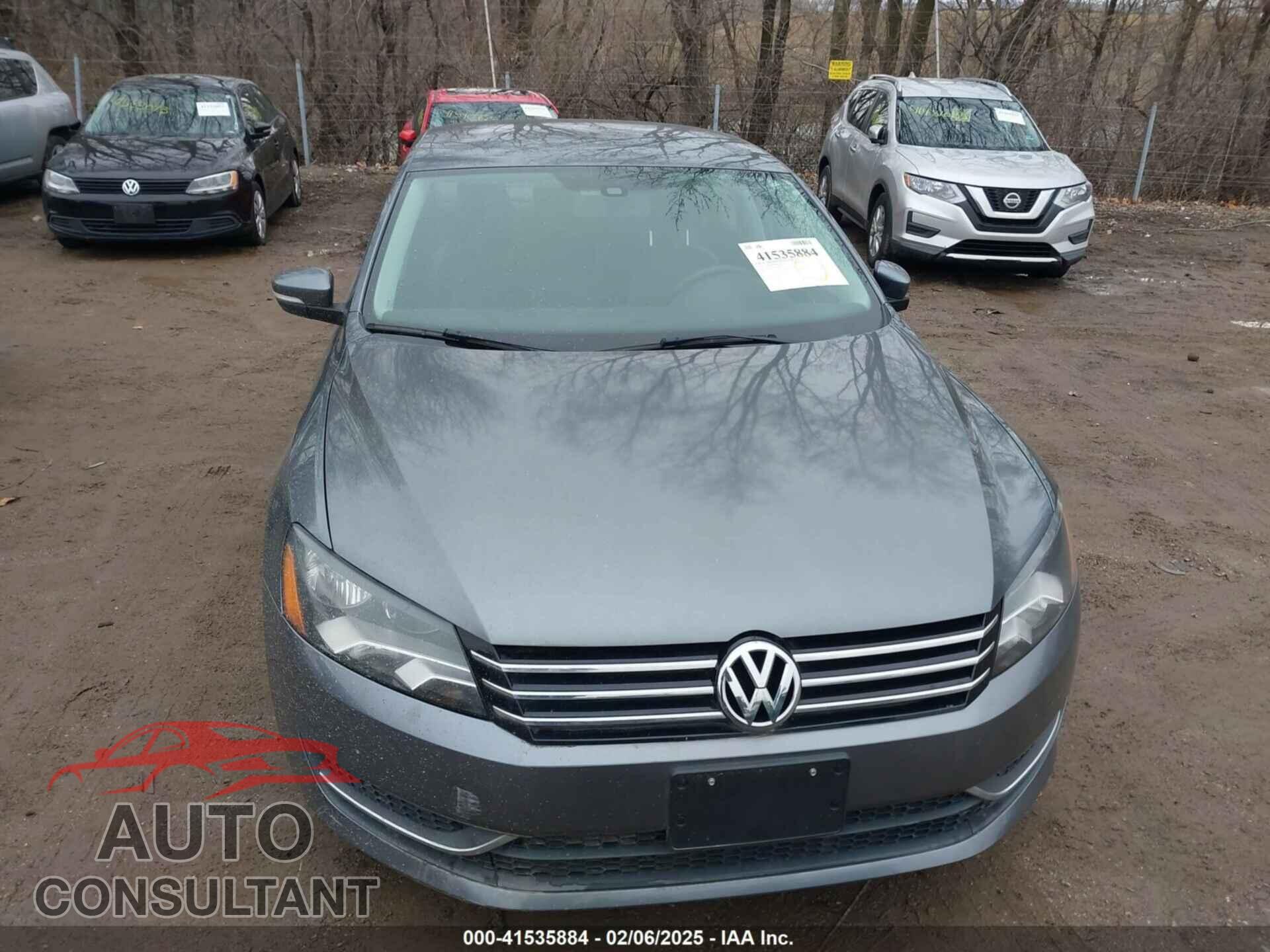 VOLKSWAGEN PASSAT 2014 - 1VWAT7A37EC100581