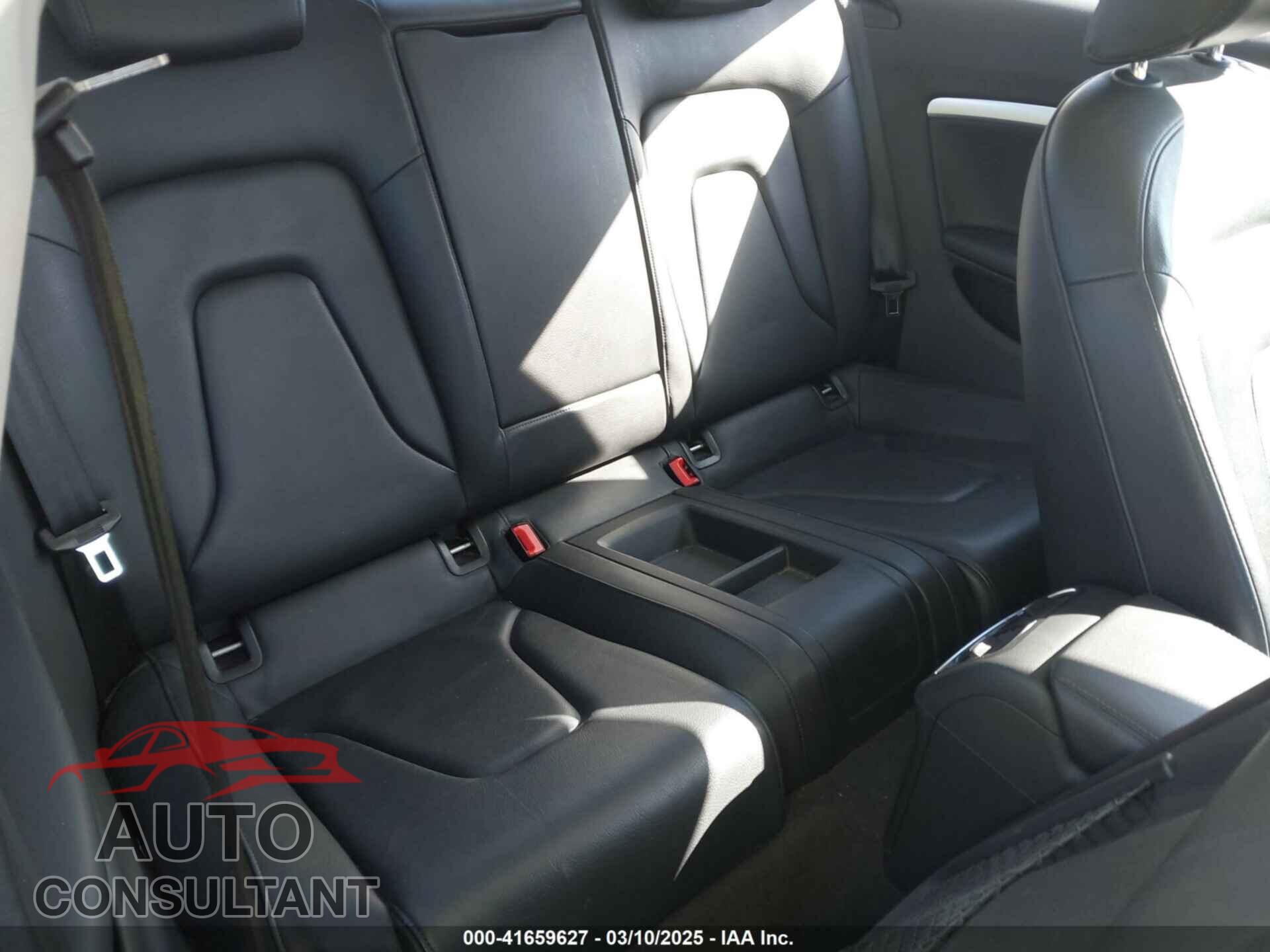 AUDI A5 2012 - WAULFAFR2CA003730
