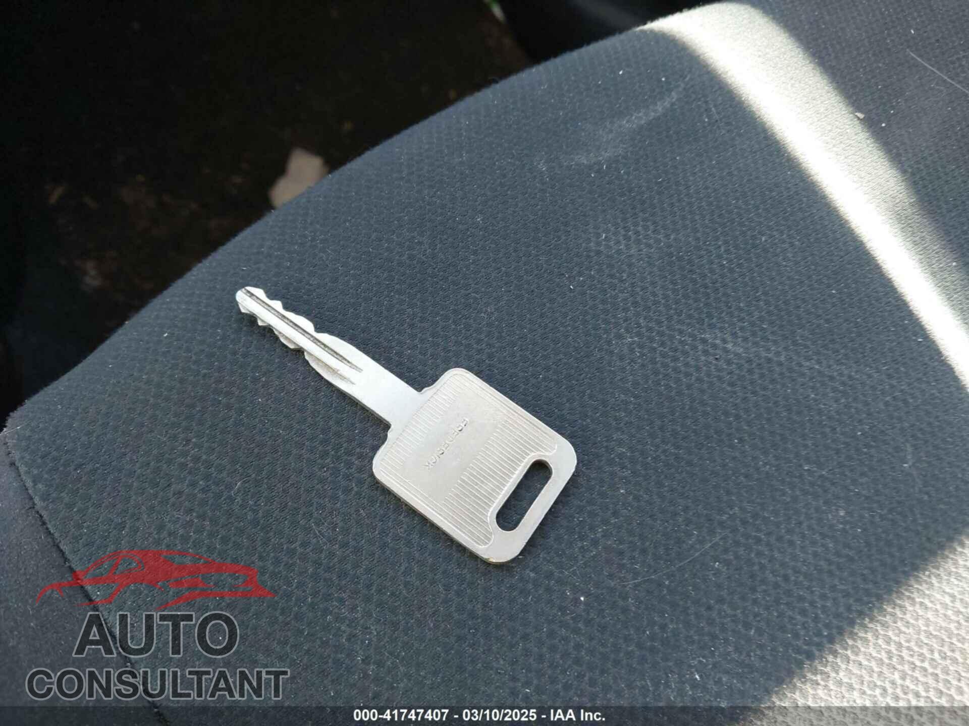 NISSAN VERSA NOTE 2014 - 3N1CE2CPXEL376155
