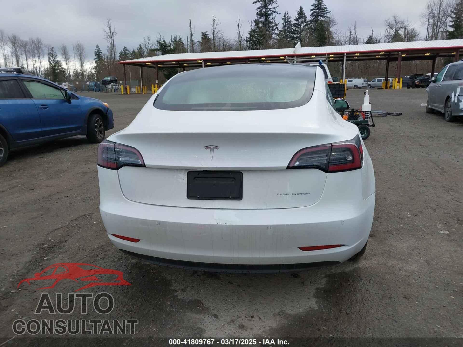 TESLA MODEL 3 2021 - 5YJ3E1EB3MF856009
