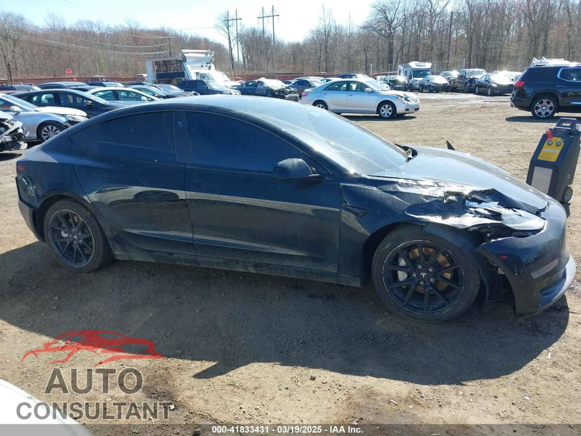 TESLA MODEL 3 2022 - 5YJ3E1EA0NF190056