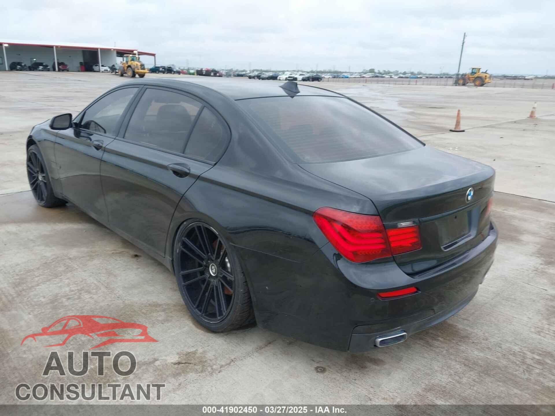BMW 740LI 2013 - WBAYF4C58DD281542