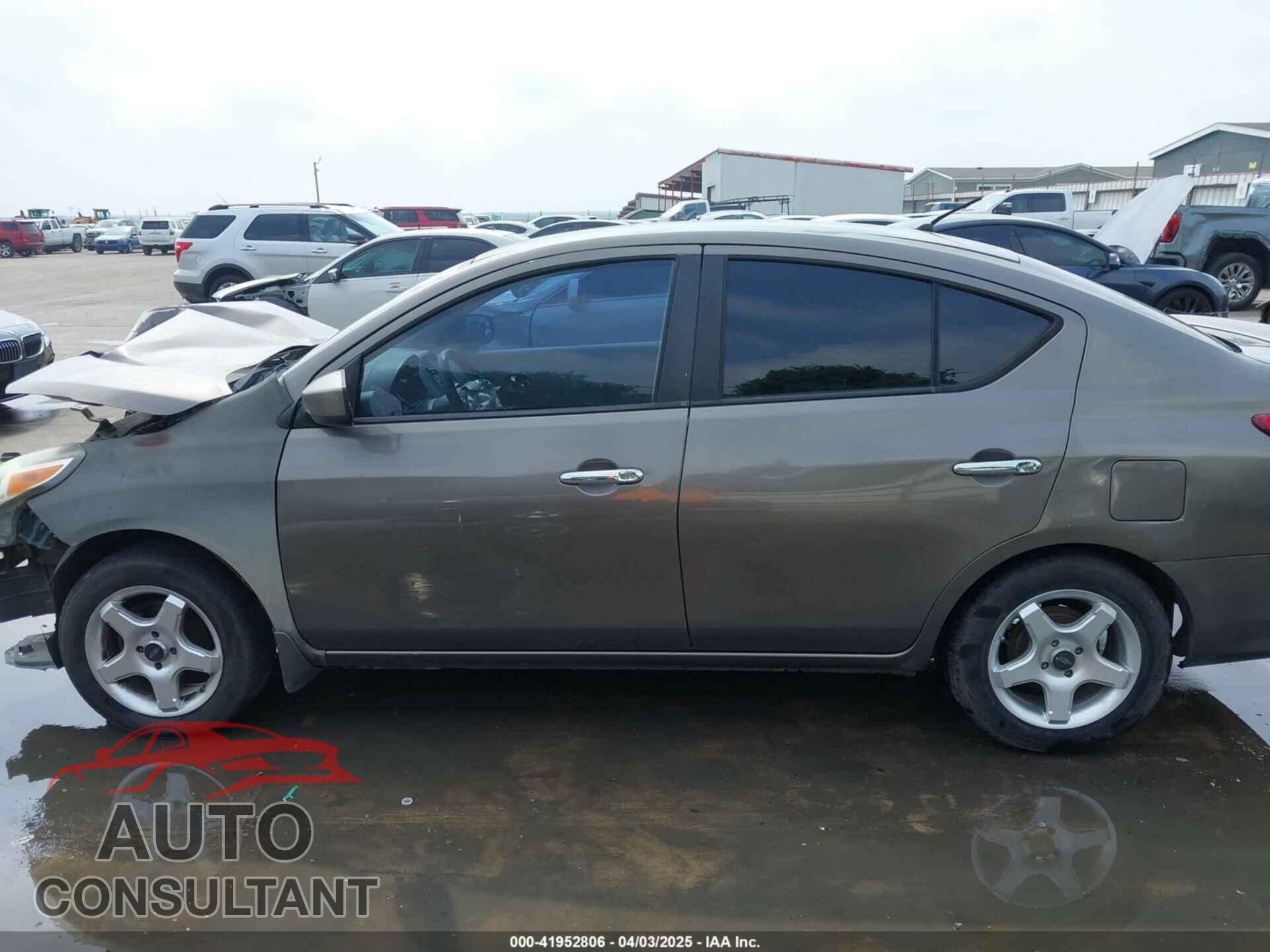 NISSAN VERSA 2015 - 3N1CN7APXFL830101